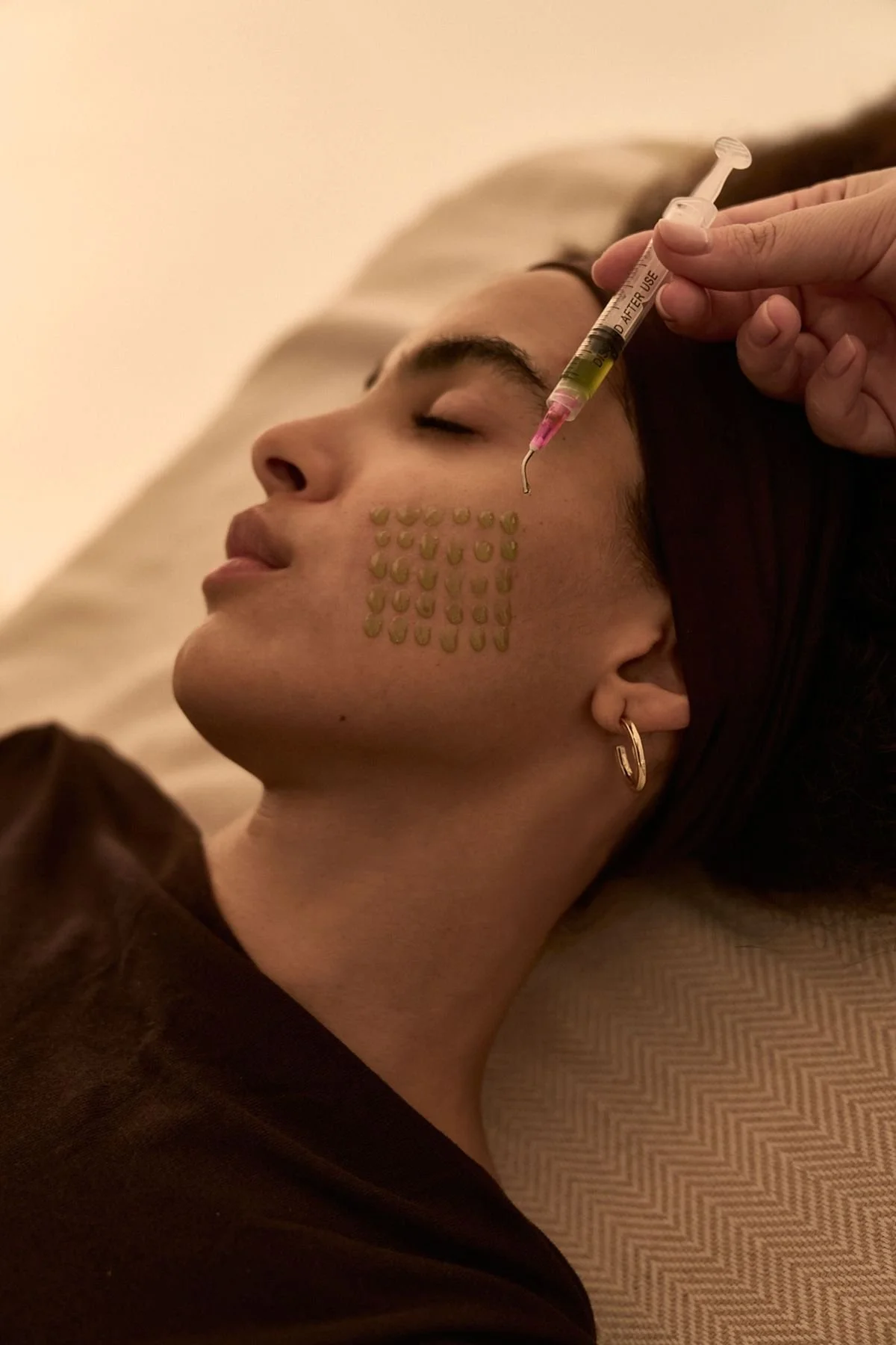 Dermal Fillers vs. Skin Boosters: Which One Is Right for You?