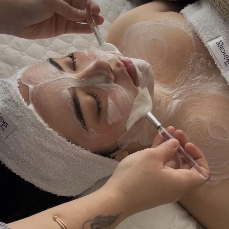 The Best Facials for Acne, Pigmentation, Anti-Aging, and Sensitivity