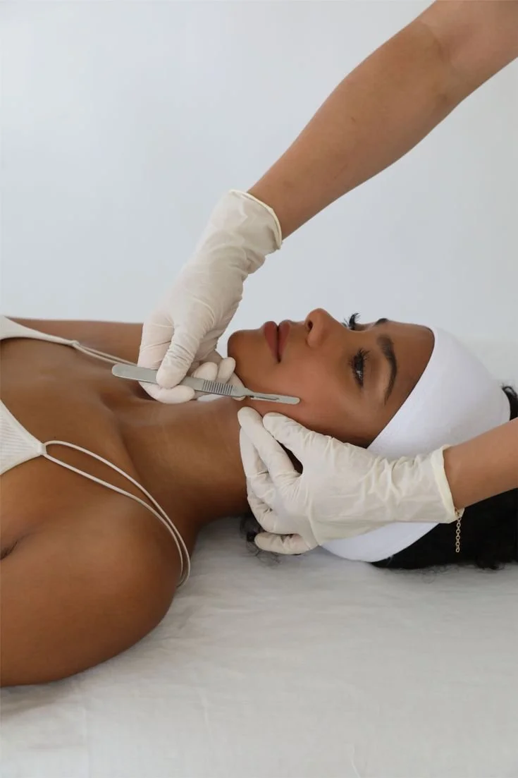 Dermaplaning &amp; Exfoliation Techniques: The Secret to Smoother, Brighter Skin