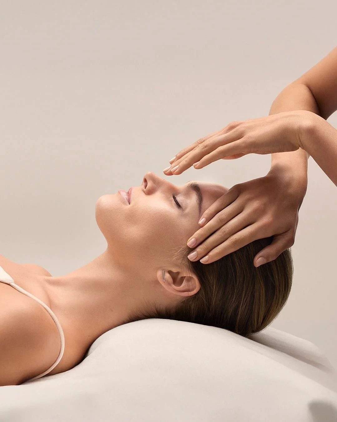 Professional Facial Treatments at 1Face Skin Clinic: Glow, Renew, and Revitalize Your Skin