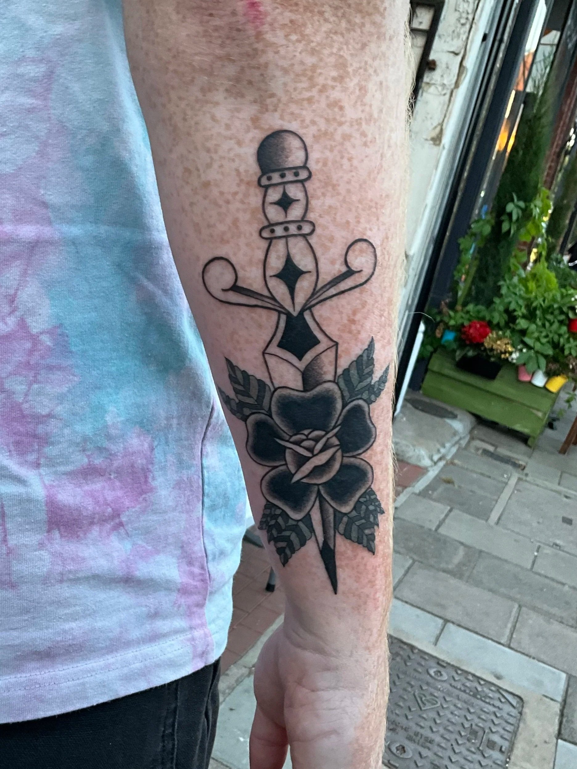 Rose & Dagger