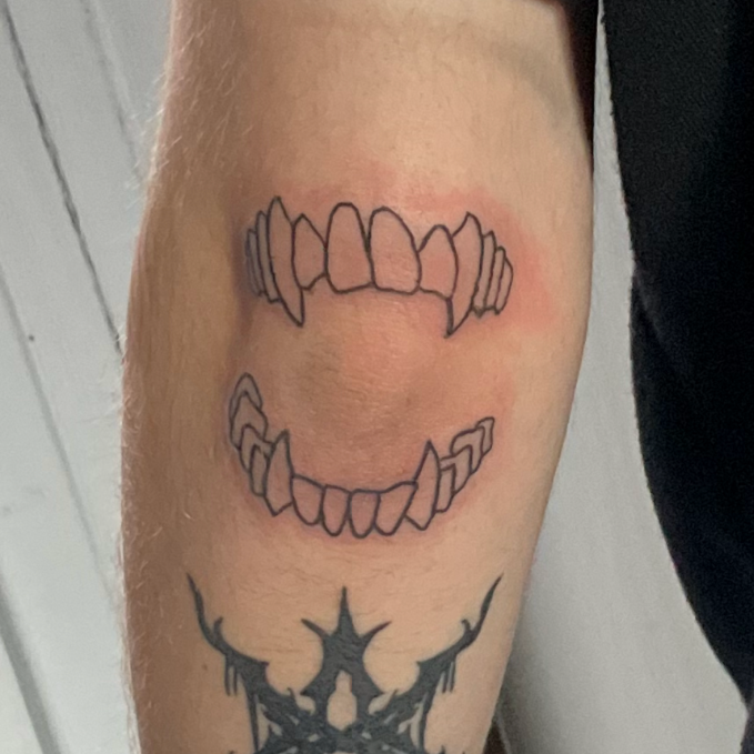 Vampire Teeth