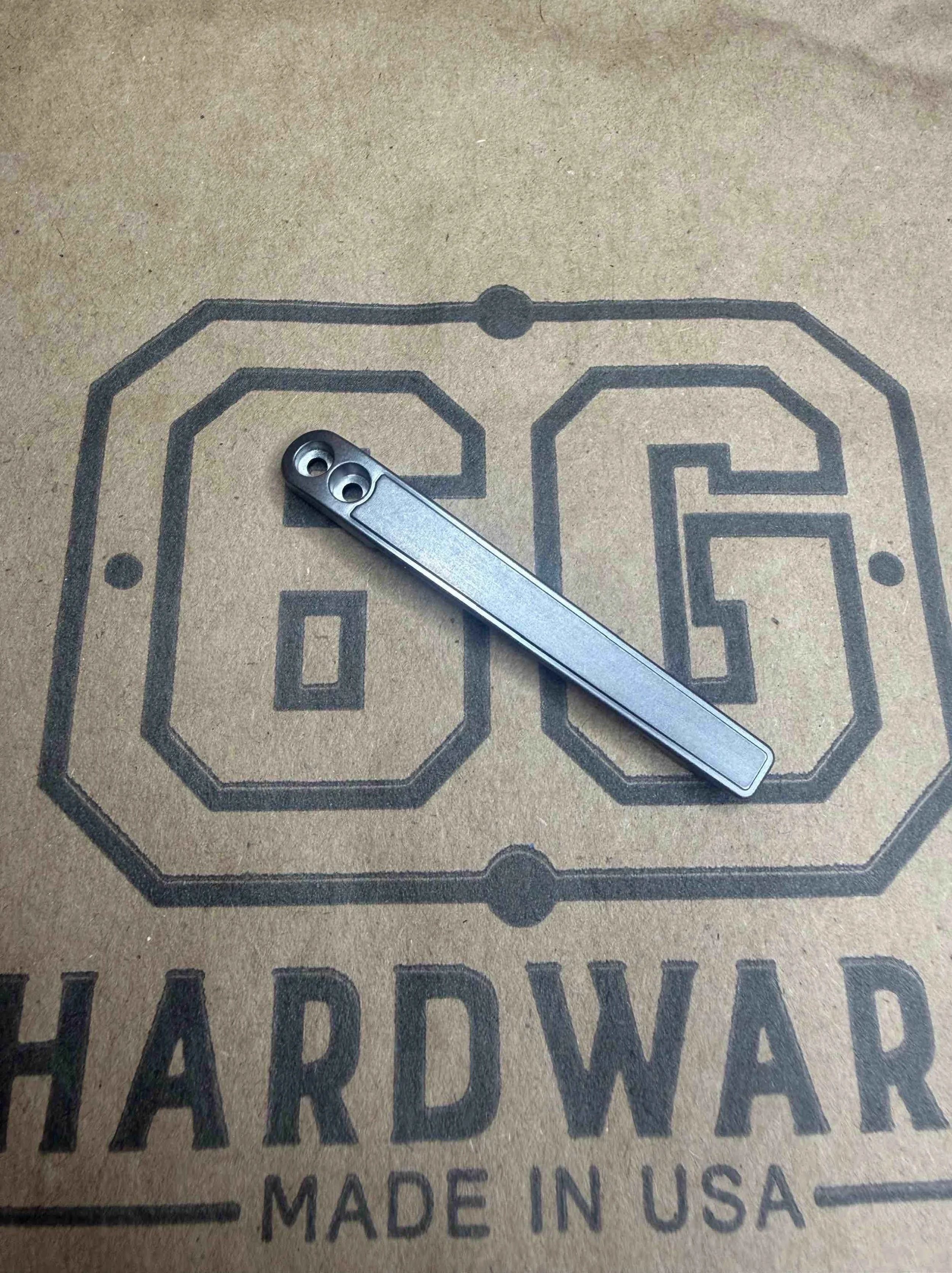 6G HINDERER HIGHLANDER CLIP (TUMBLED)