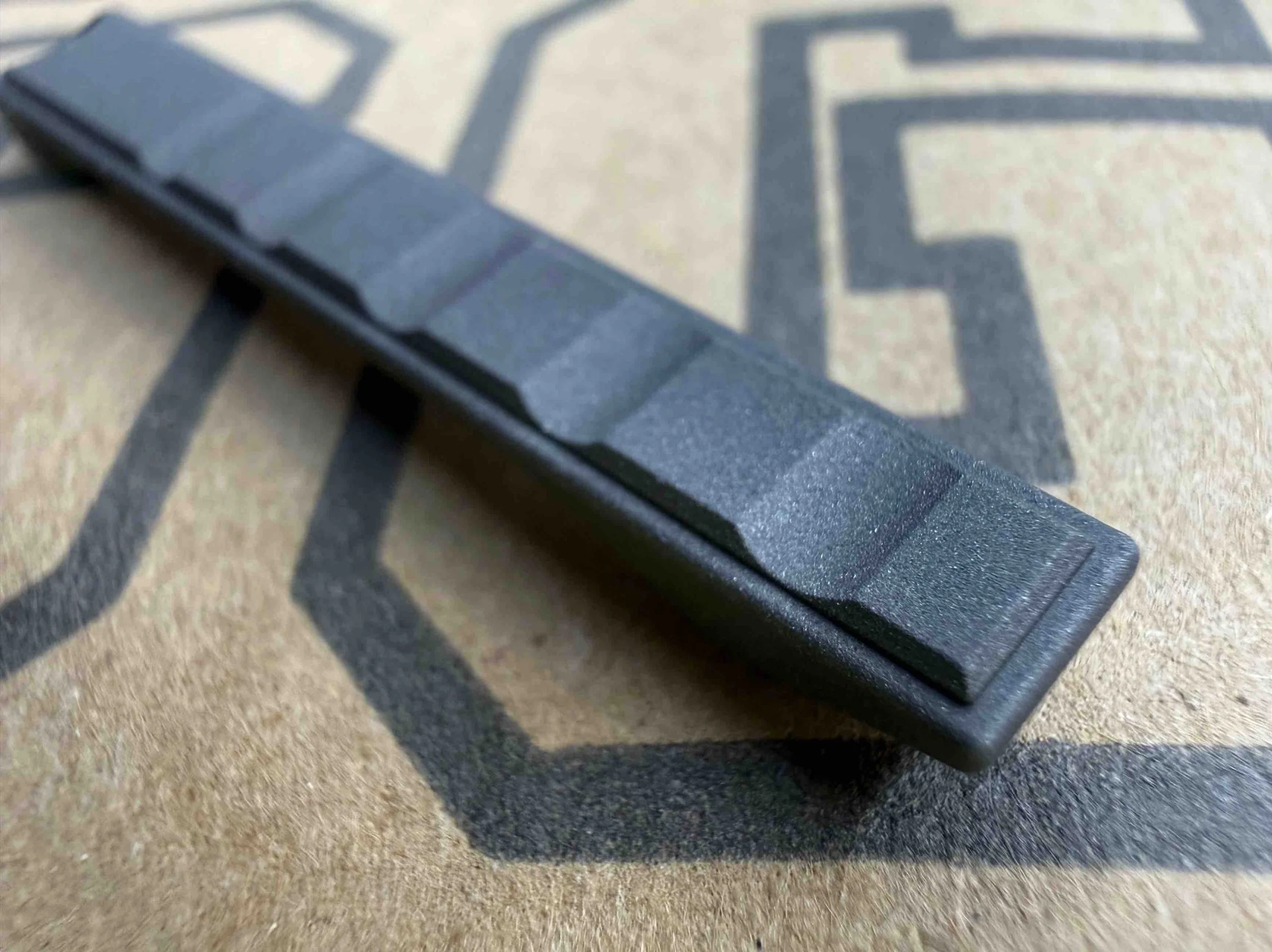 feag clip sb 2.jpg