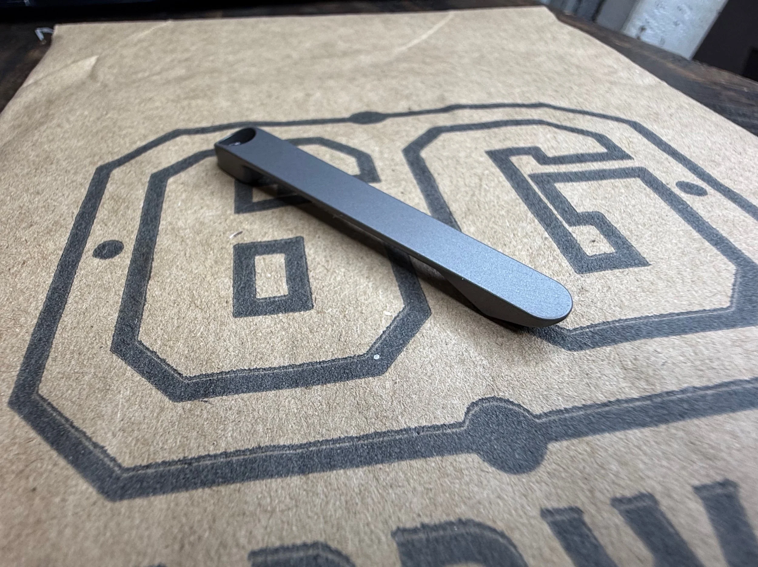6G ST (FLAT TOP) GLASS BLAST CRK CLIP