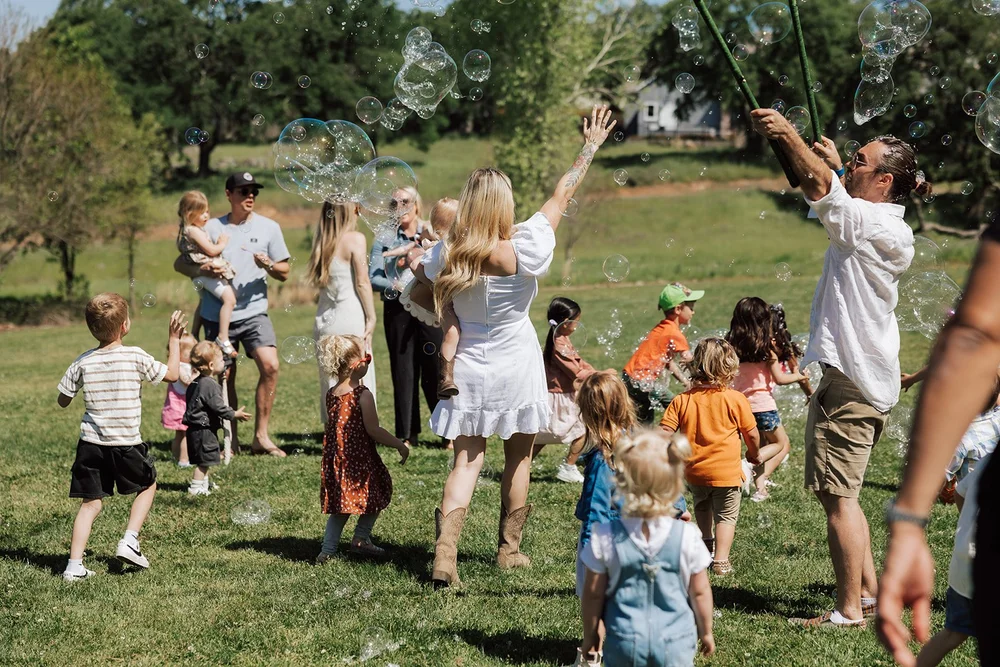 Kind Bubbles performer at kids birthday party Bay Area