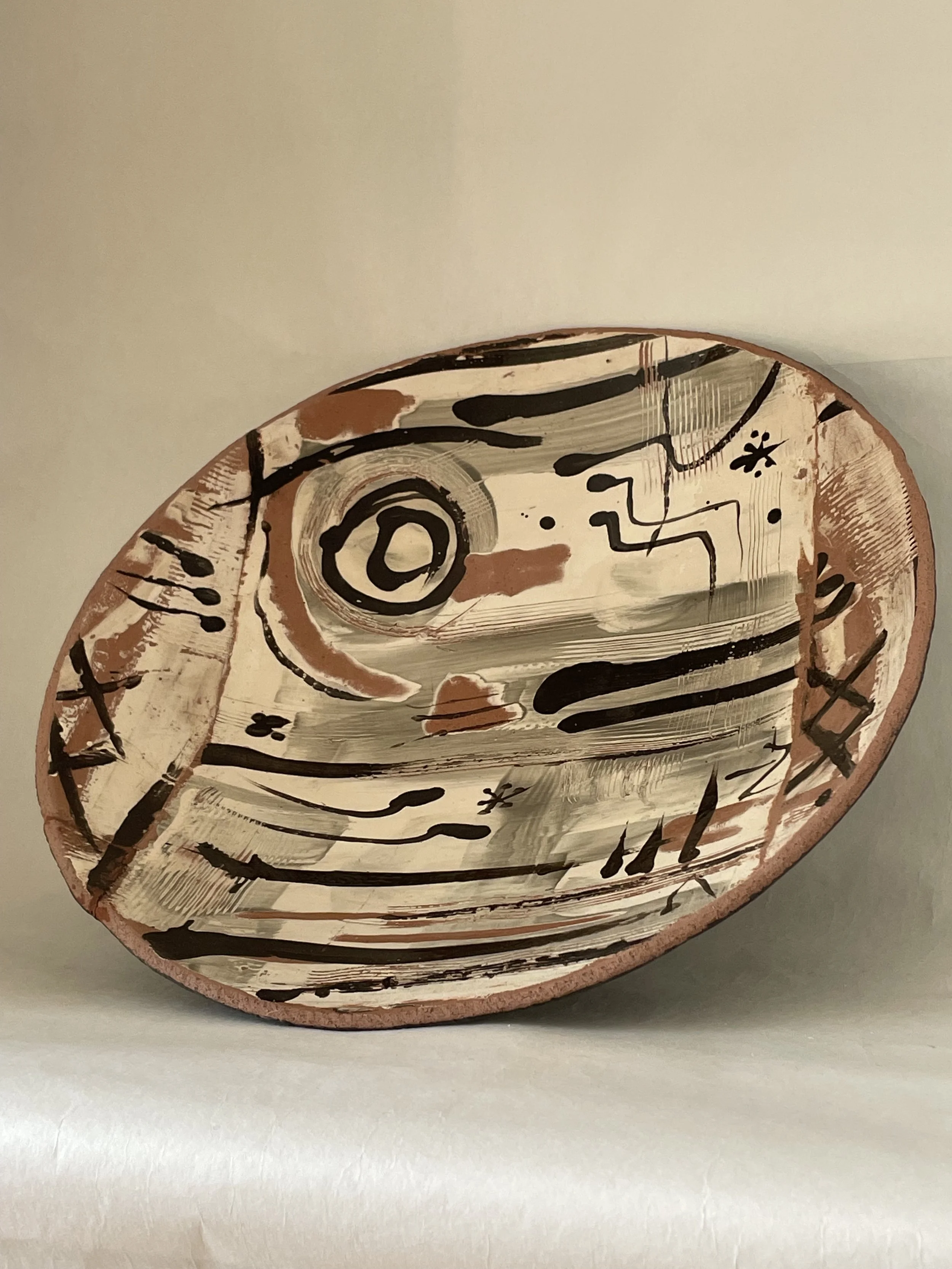 Schale D ca. 38 cm / Roter Ton / Farbgebung Engoben/ Glasiert