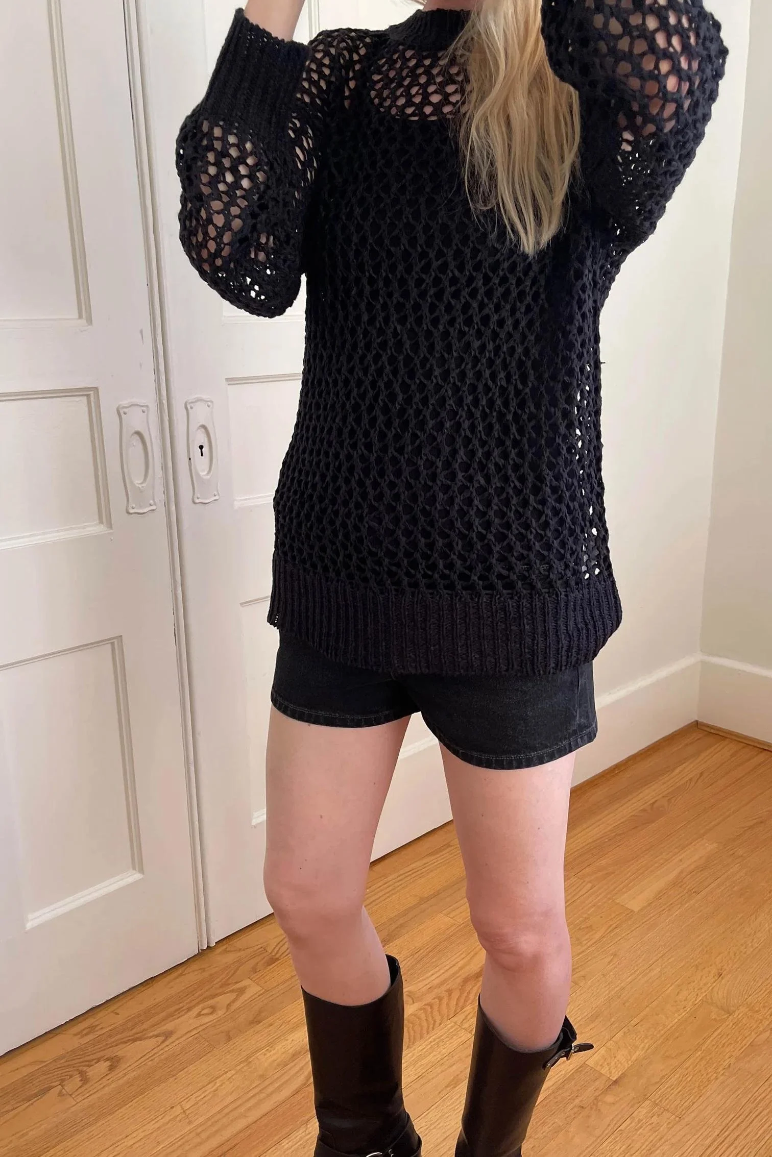 Sweater-11896_Black-2.jpg