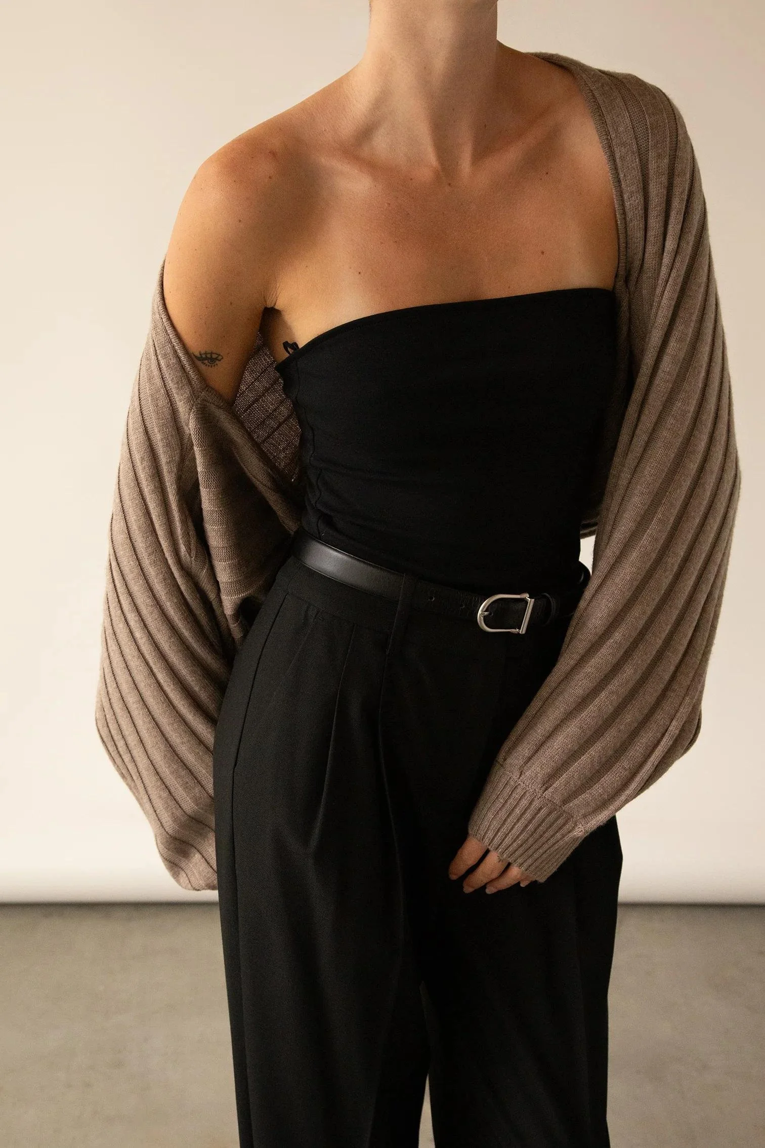 Cardigan-12968_Heather_Taupe-7.jpg
