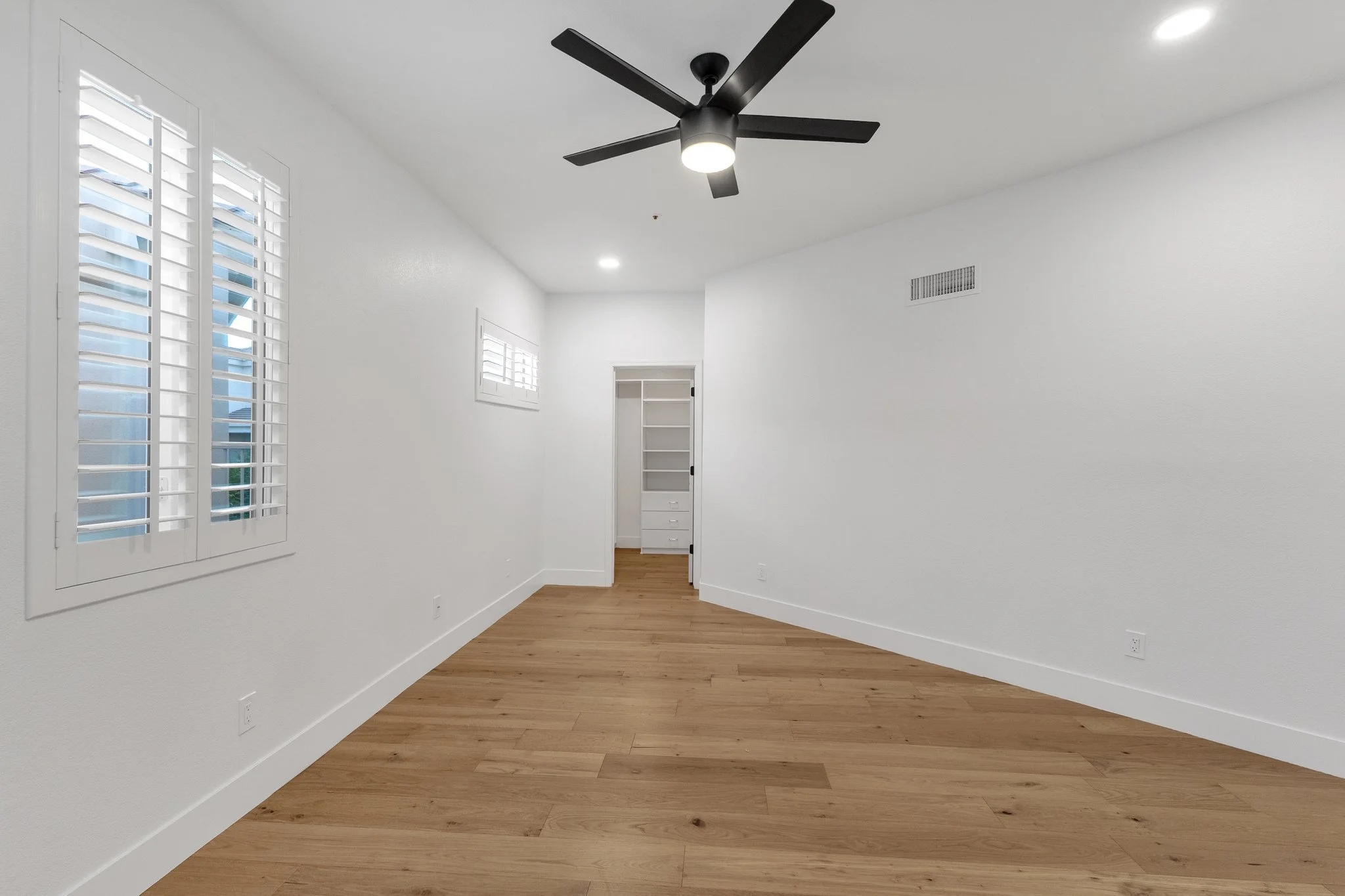 55-web-or-mls-7787-e-via-casta.jpg