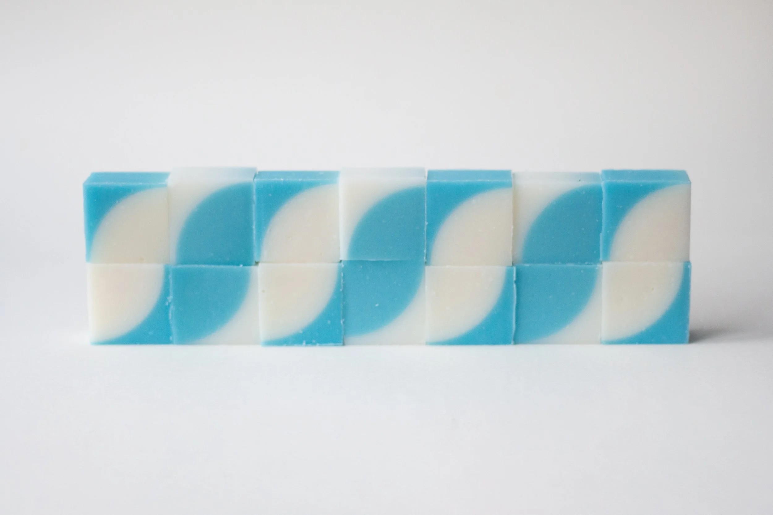 PHO-petit-pan-waves-packshot-15.jpg