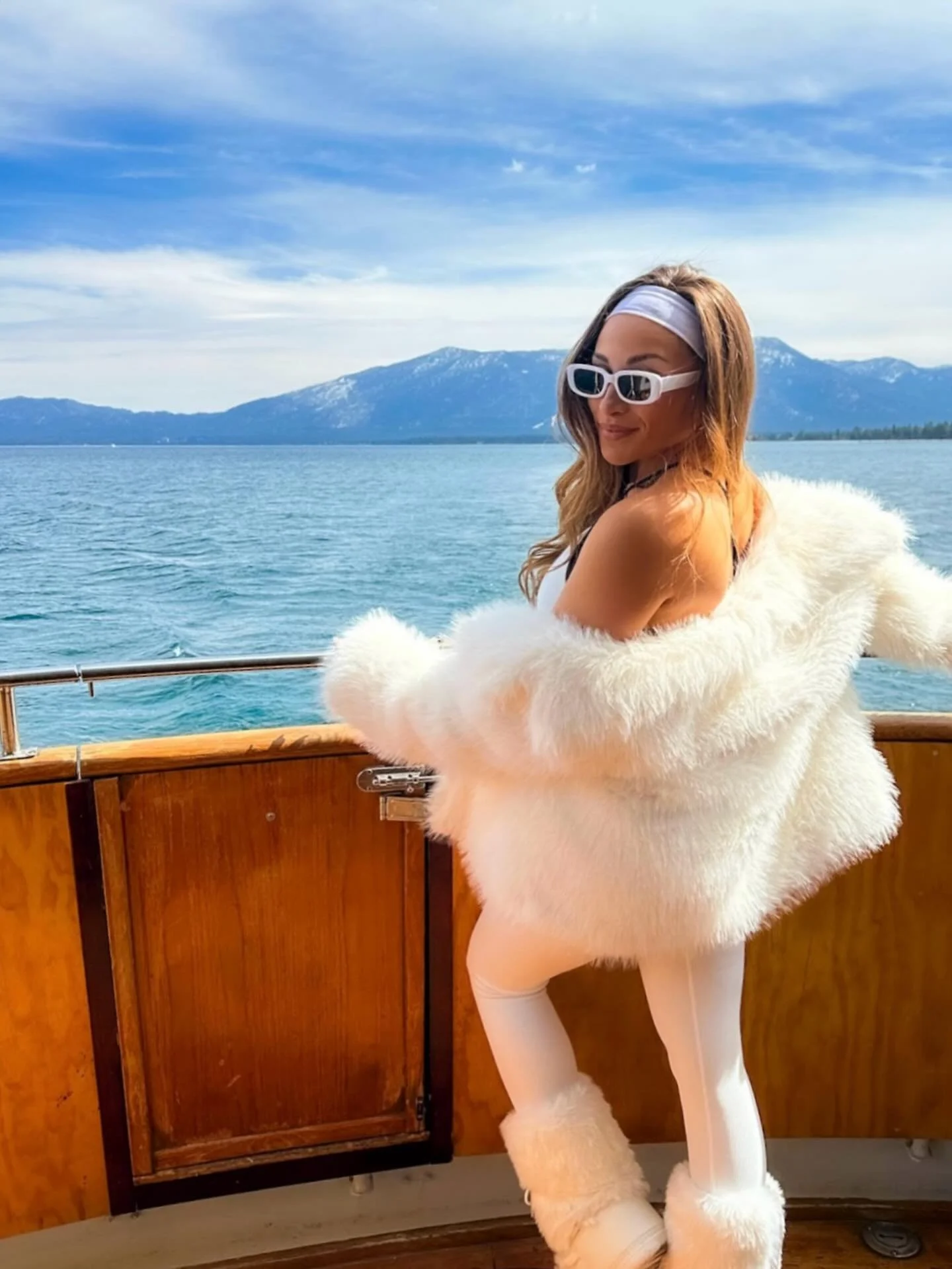 Bachelorette tan on Tyler 🤍💍

𝗕𝗼𝗼𝗸𝗶𝗻𝗴 𝗹𝗶𝗻𝗸 𝗶𝗻 𝗯𝗶𝗼! 
𝘄𝘄𝘄.𝘀𝘁𝘂𝗱𝗶𝗼𝘀𝘂𝗻𝗹𝗲𝘀𝘀.𝗰𝗼𝗺

#spraytanartist #spraytan #medford #centralpoint #tan