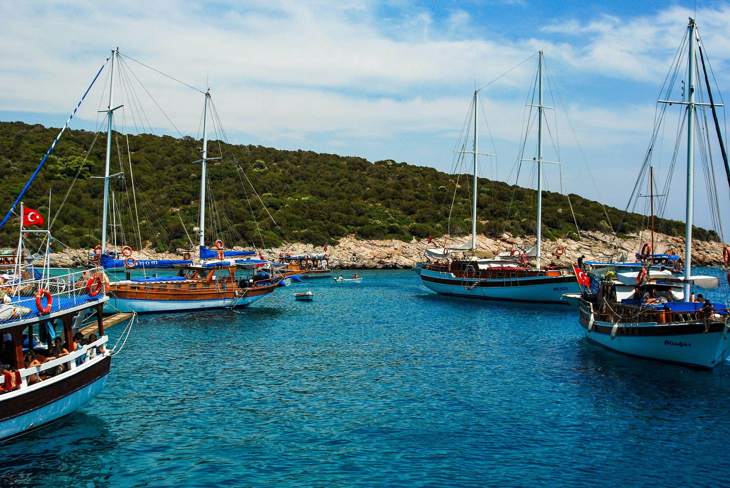 engin-yapici-3ofE9SM7SVE-unsplash.jpg