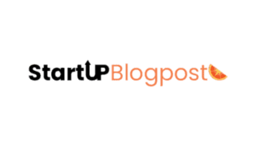 Logo with the words 'StartUp' in black and 'Blogpost' in orange with a small citrus fruit slice icon
