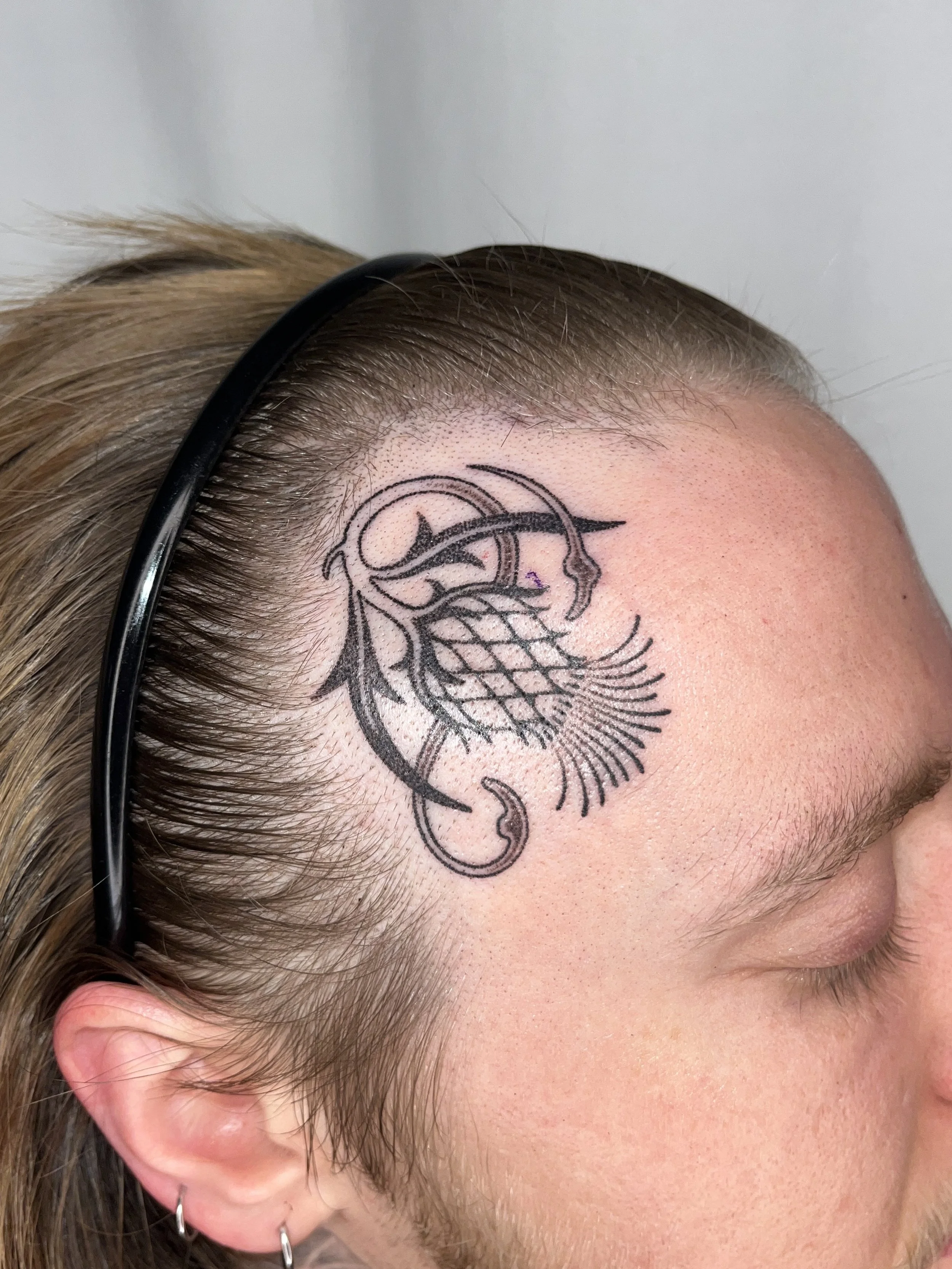 handpoke, symmetrical face tats, 6 hours for both