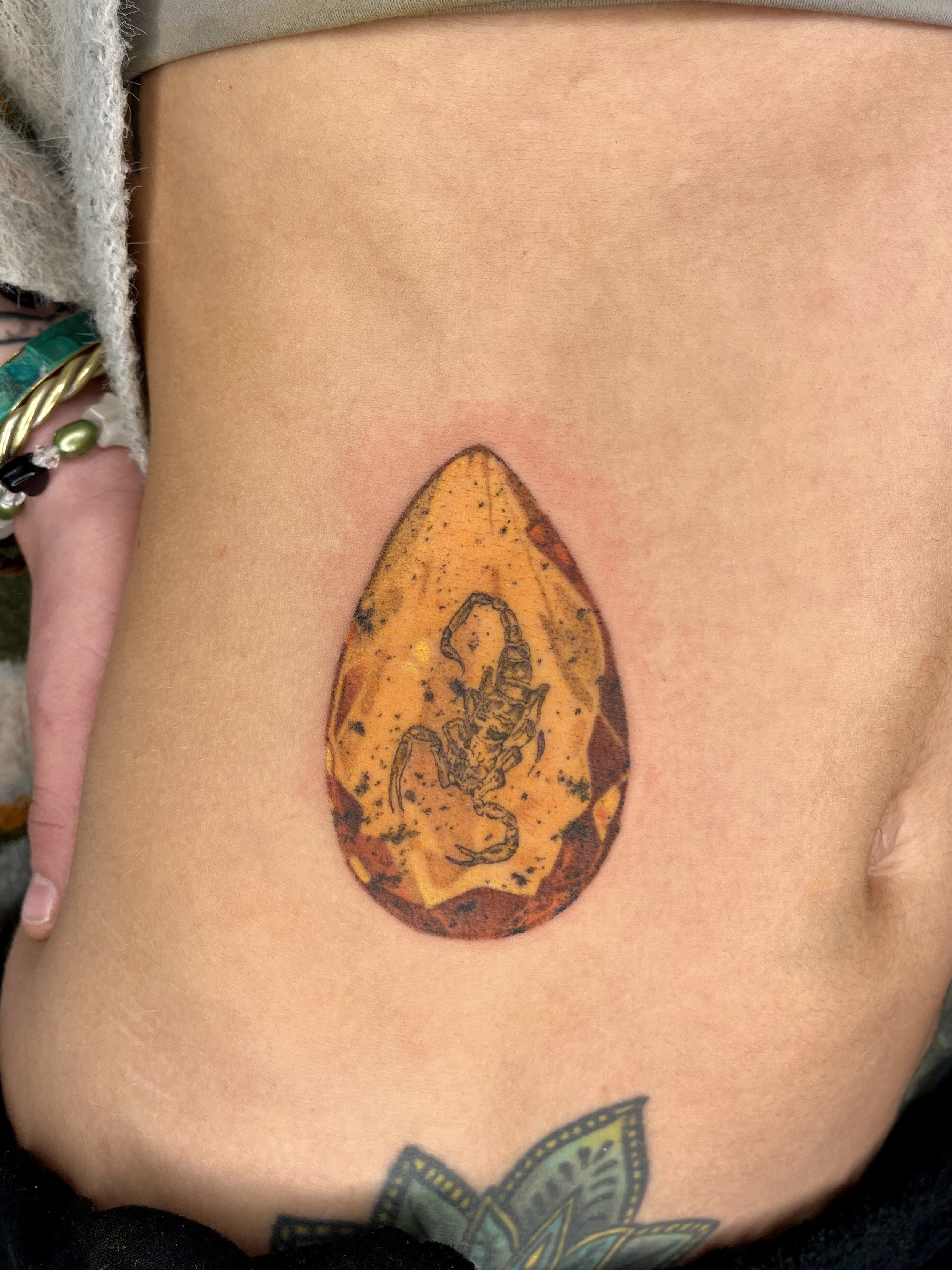 handpoke + machine, 6 hours