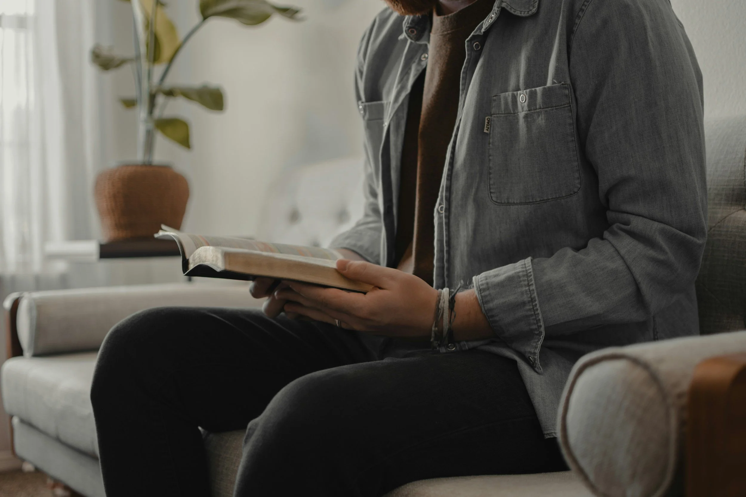 Christian Counseling vs. Biblical Counseling: What’s the Difference?