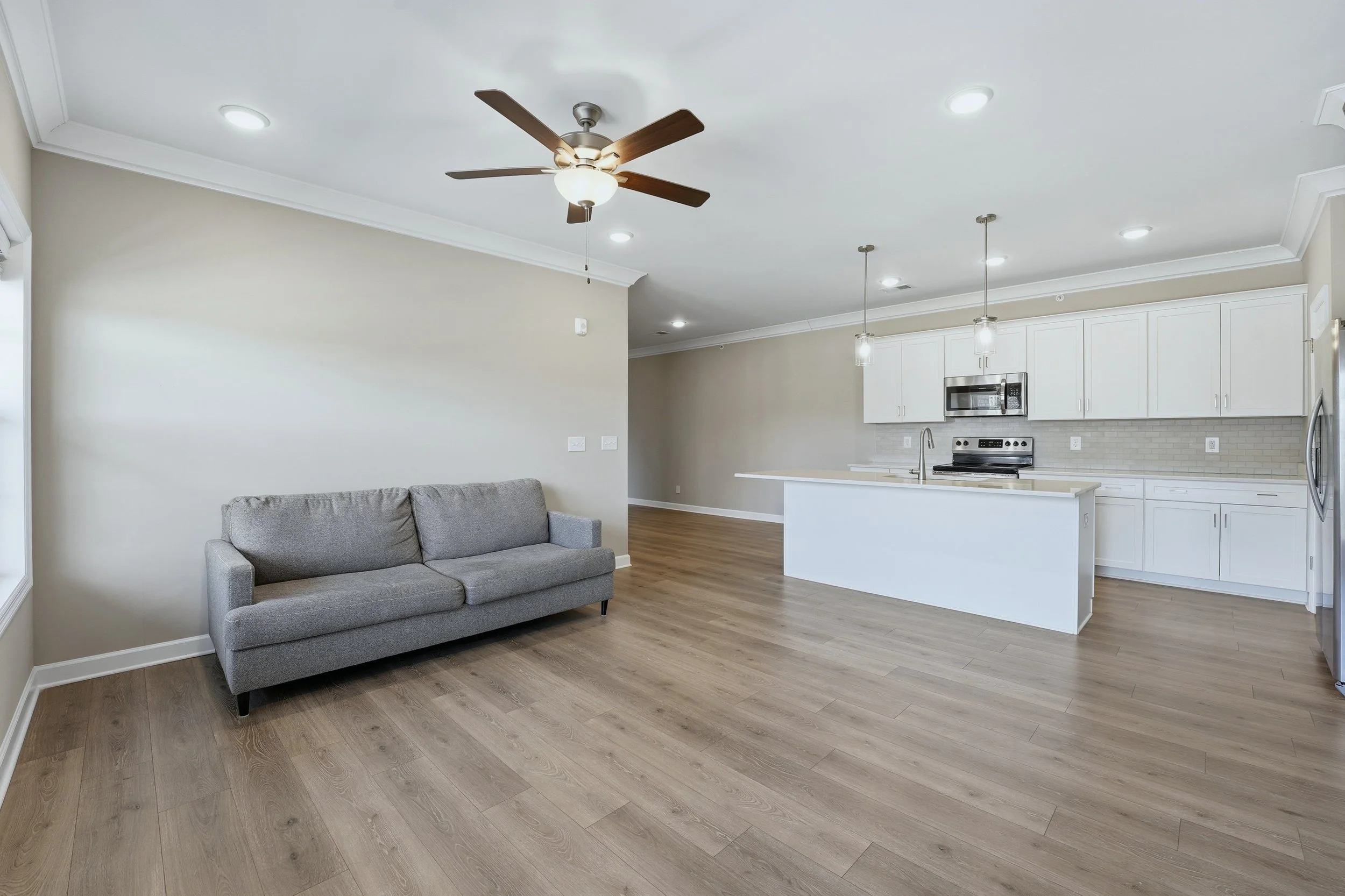 Shine Media 7483 Hwy 70 S apt 302-20.jpg