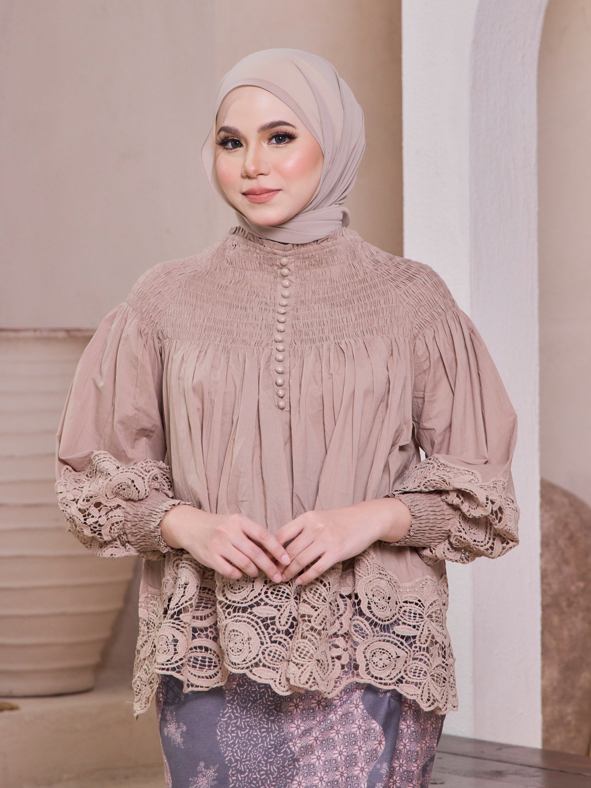VELORA LACE - SEPIA LACE