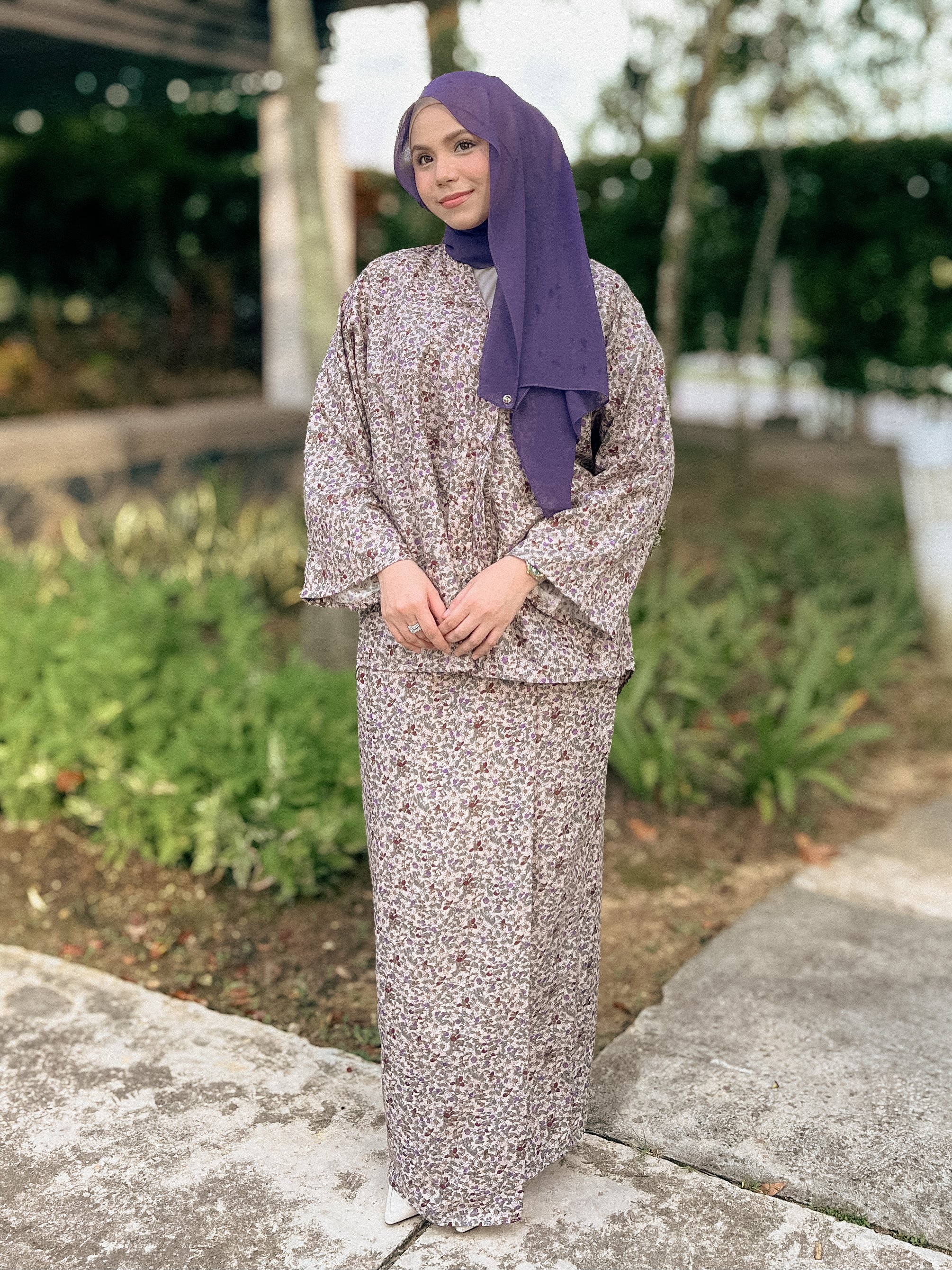 LEMBAYUNG BATIK - SAUJANA RINDU