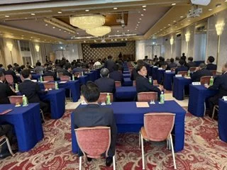 「ニューリーダー会」にて代表小西が講演