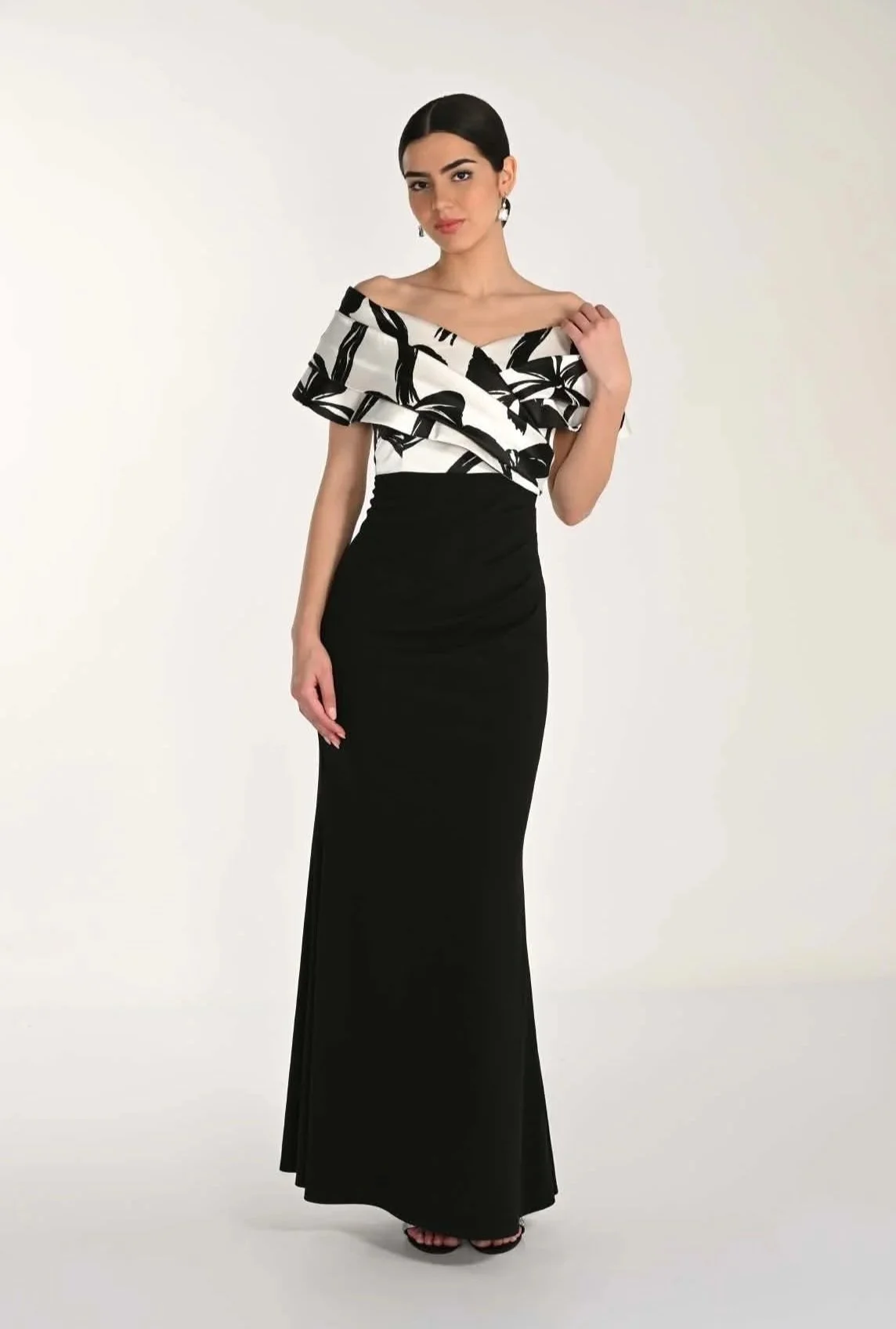 Frank Lyman black and white long gown