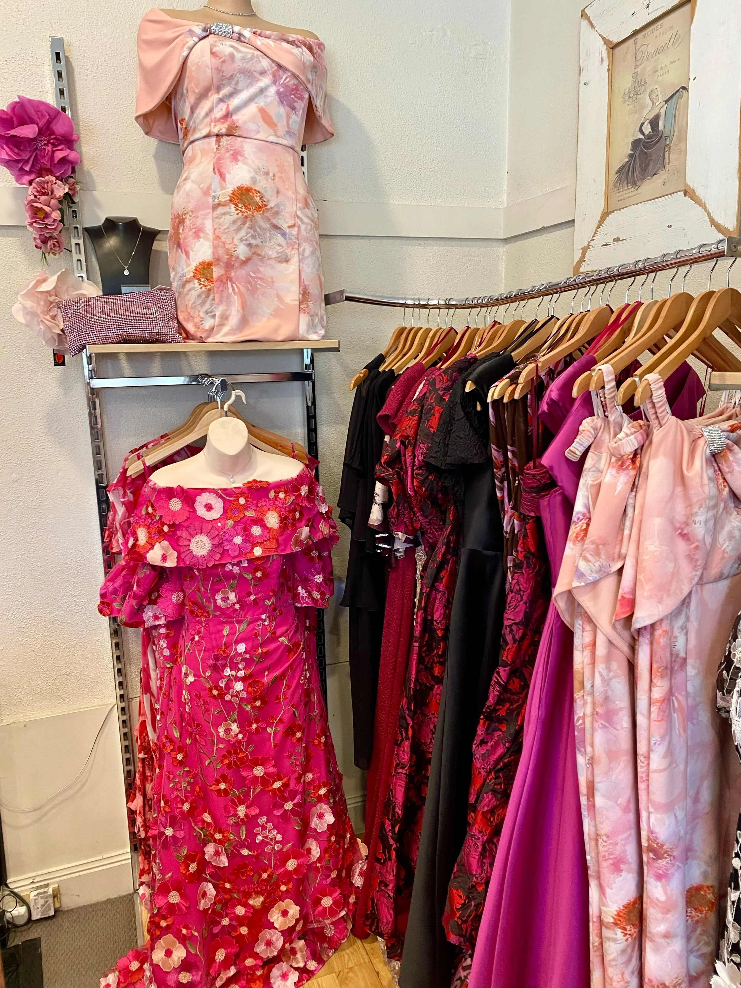 Melbourne Cup Carnival and Spring/Summer weddings  we are ready for you! 🌸Head to toe dressing for every event at RITZ!🌺💕
Beautiful Dresses, Pink Dress, FormalDress, Racewear, Event Dressing, Melbourne Cup Carnival, Melbourne Boutique