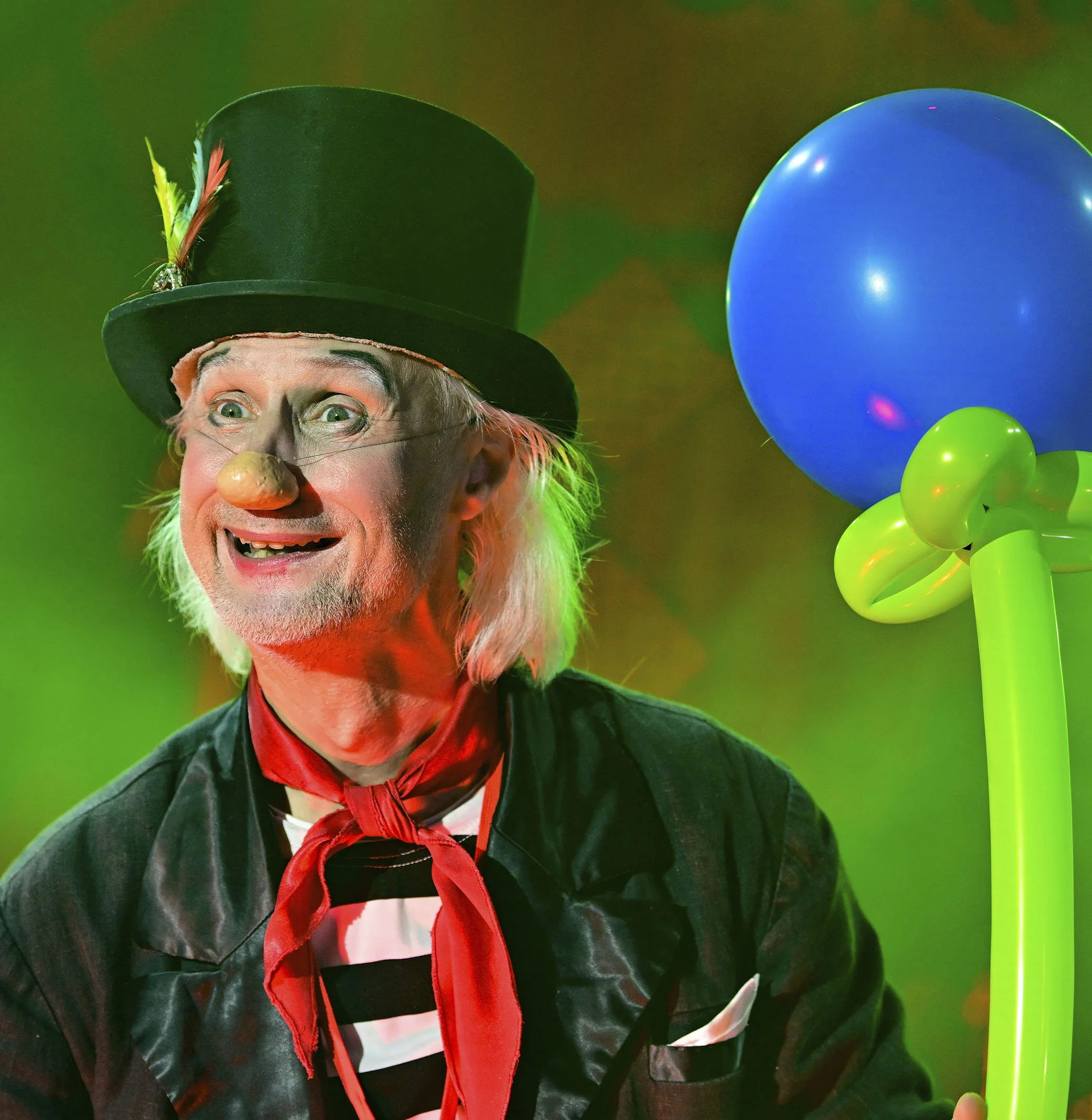 clown a.jpg