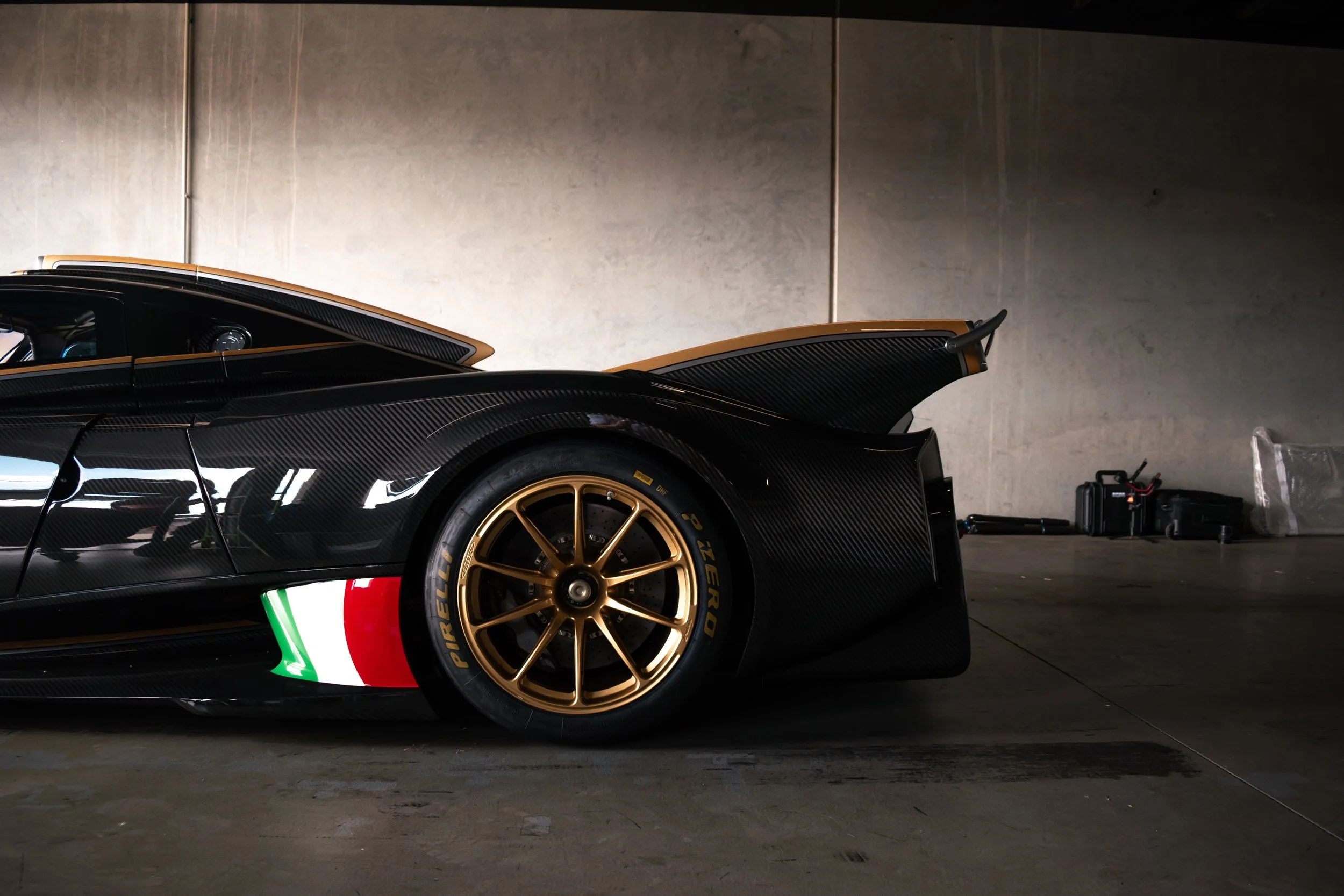 PAGANI-TheBend-25.jpg