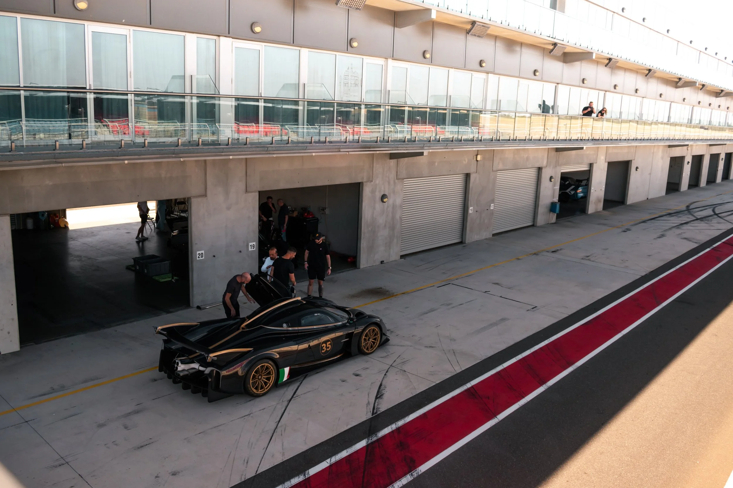 PAGANI-TheBend-92.jpg