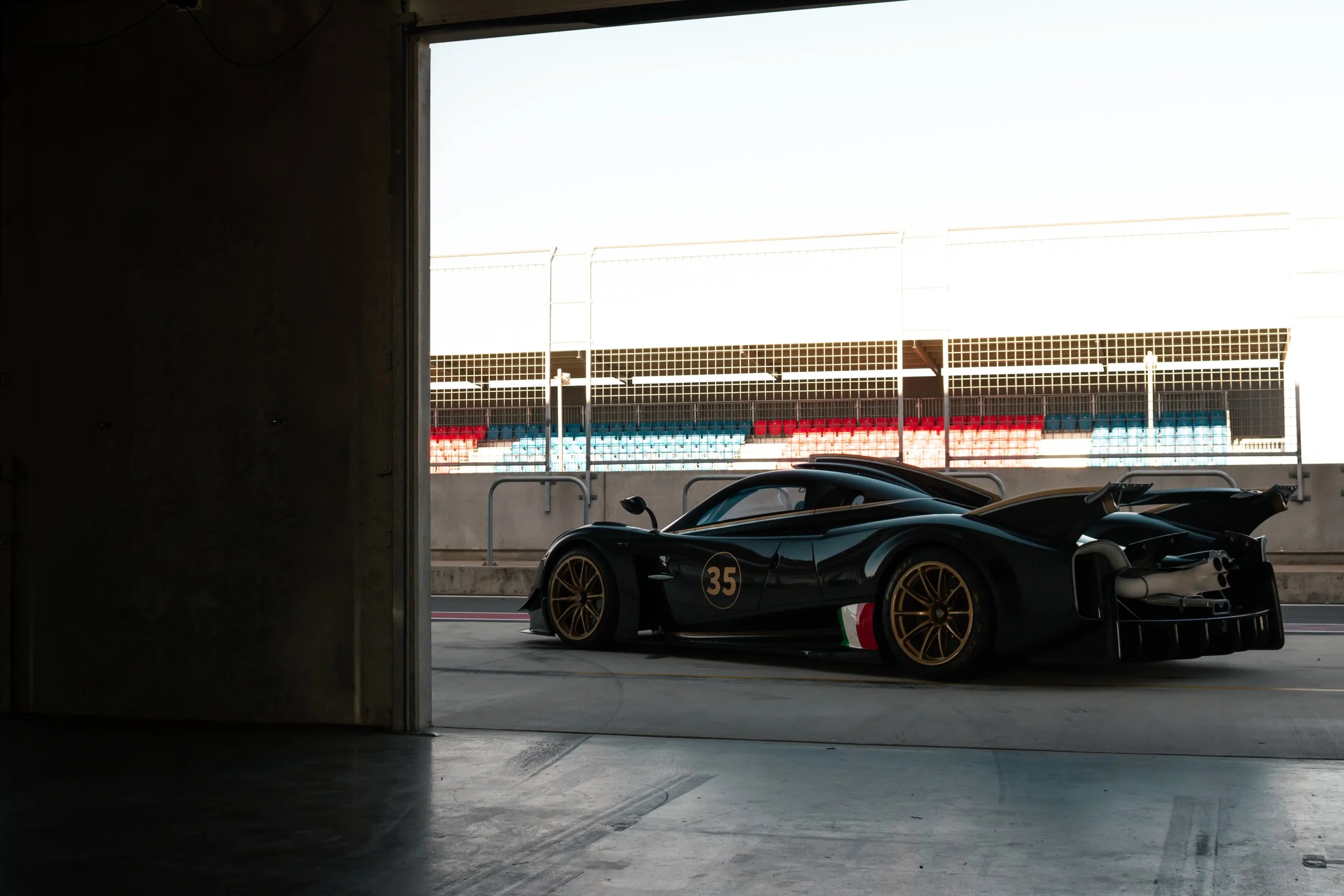 PAGANI-TheBend-132.jpg