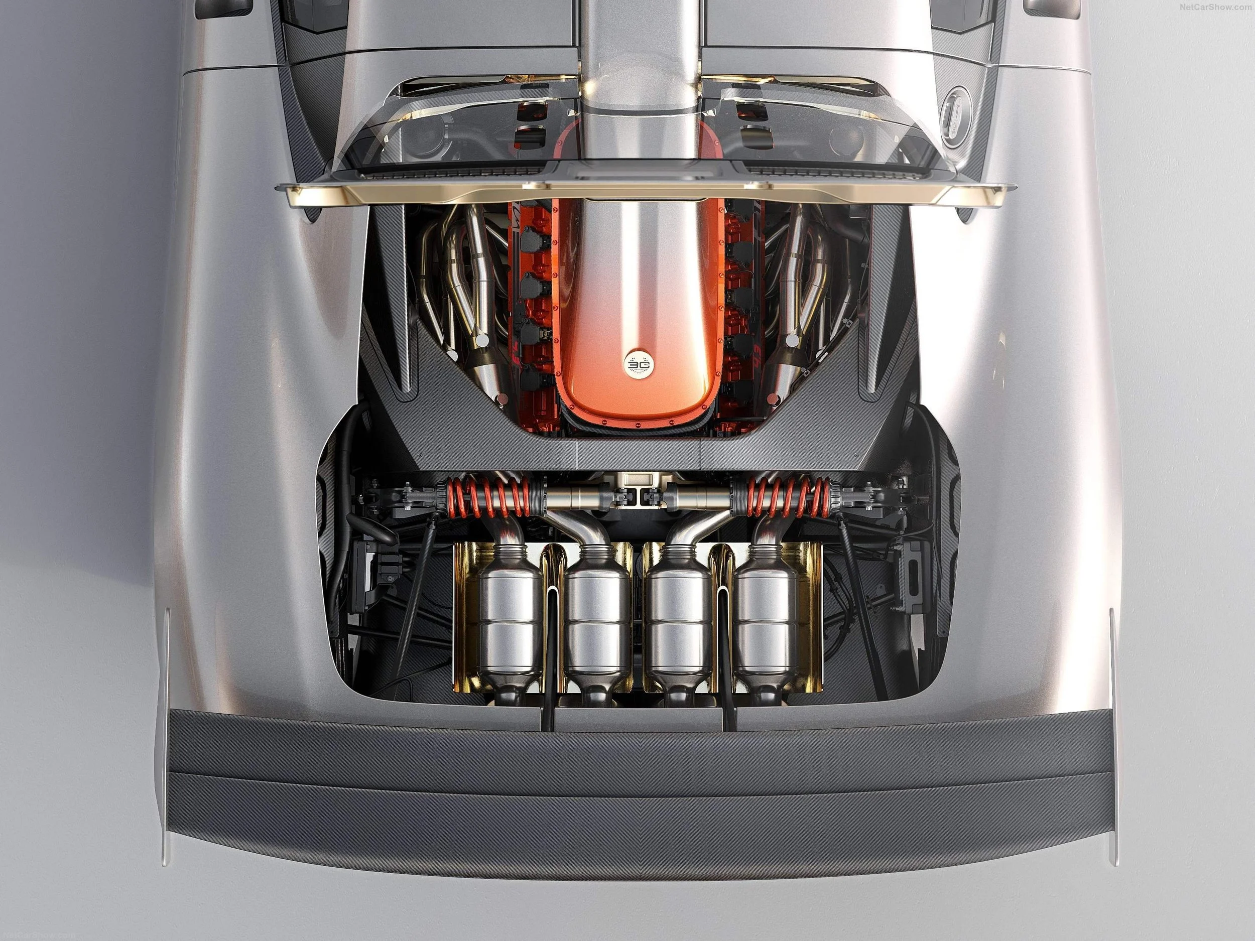 Gordon_Murray-S1_LM-2027-Engine_Bay.507228a8.jpg
