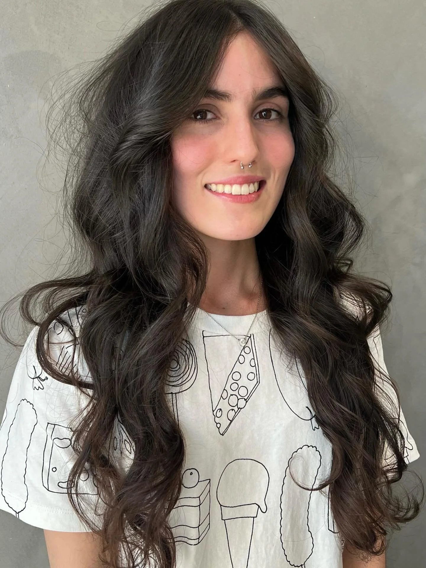 Are you attached to your long hair? 
Have you ever asked for &ldquo;just a little trim&rdquo; and ended up with way more cut off than you wanted? 
I know how much that can affect your confidence 
that&rsquo;s why I always respect what my clients want