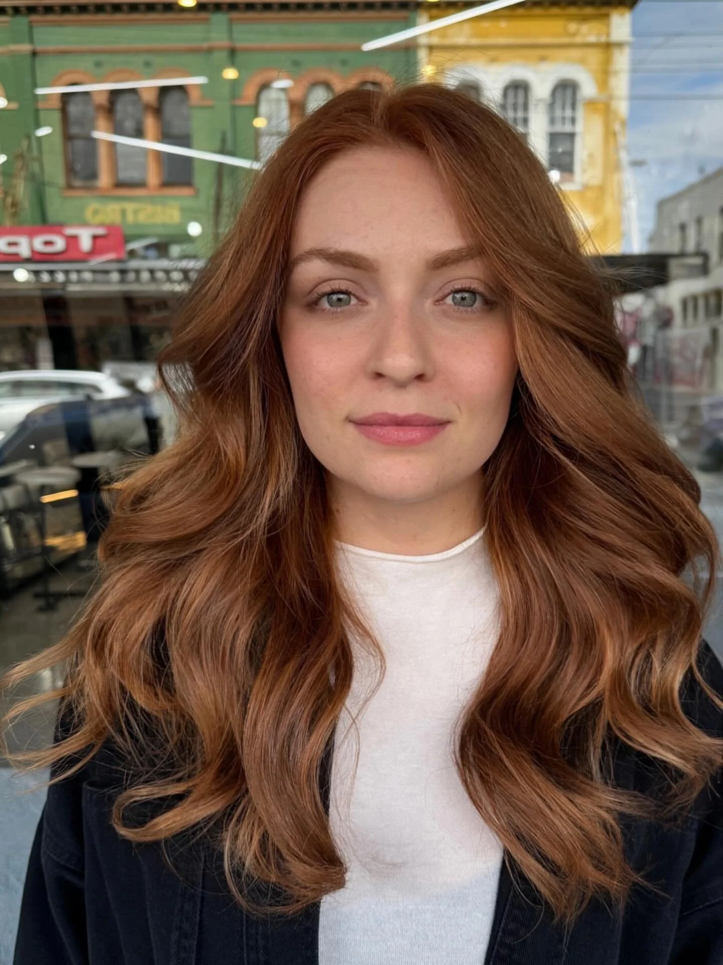 Warmth, modernity and elegance in a single shade.
A striking, classic and forever timeless colour!

#haircolor #copper  #copperhair #igora #SCHWARZKOPF #