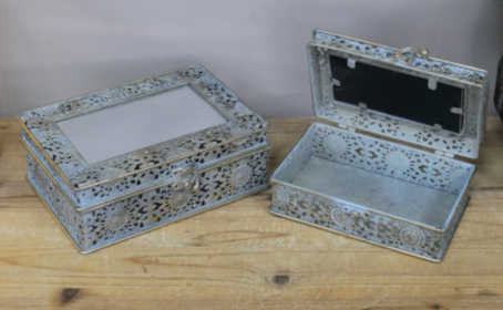 Mirrored box small