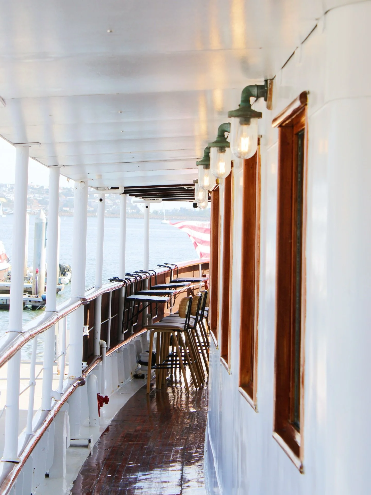 Not your ordinary entrance&hellip;this one leads you straight to ocean views.

#Northwind #NorthwindMDR #HistoricYacht #YachtVenue #MarinaDelReyEvents #WestLAWeddings #WaterfrontVenue #LuxuryEvents #LAEventSpace #OnTheWater #SunsetVenue #CoastalCeleb