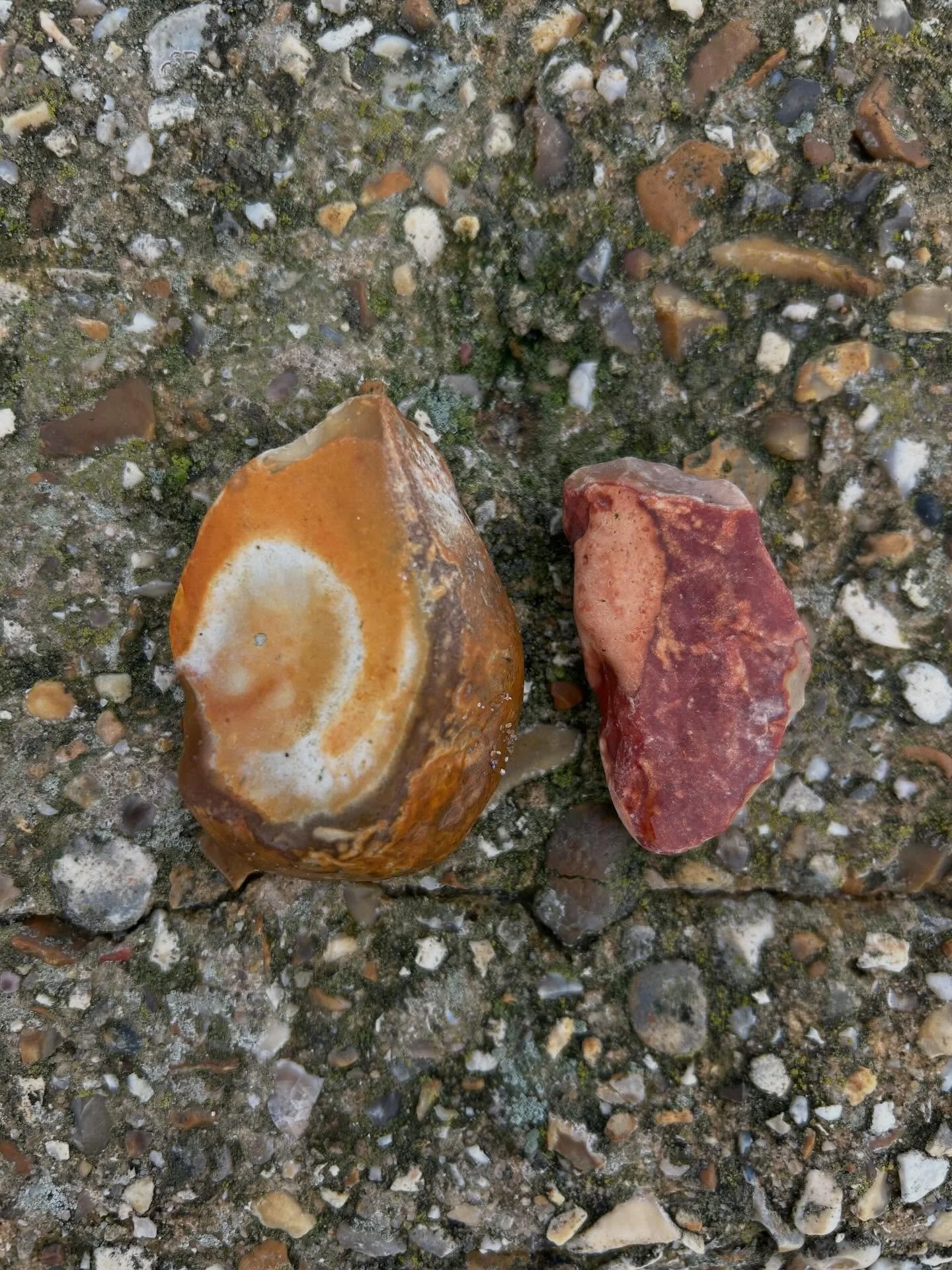 Happy winter solstice .
Today I blew the cobwebs away at the beach. Whilst fighting off the start of a cold.
Tomorrow is the start of longer days and the countdown to spring, and 
I have been advised I should mark this with a drink , lighting a candl