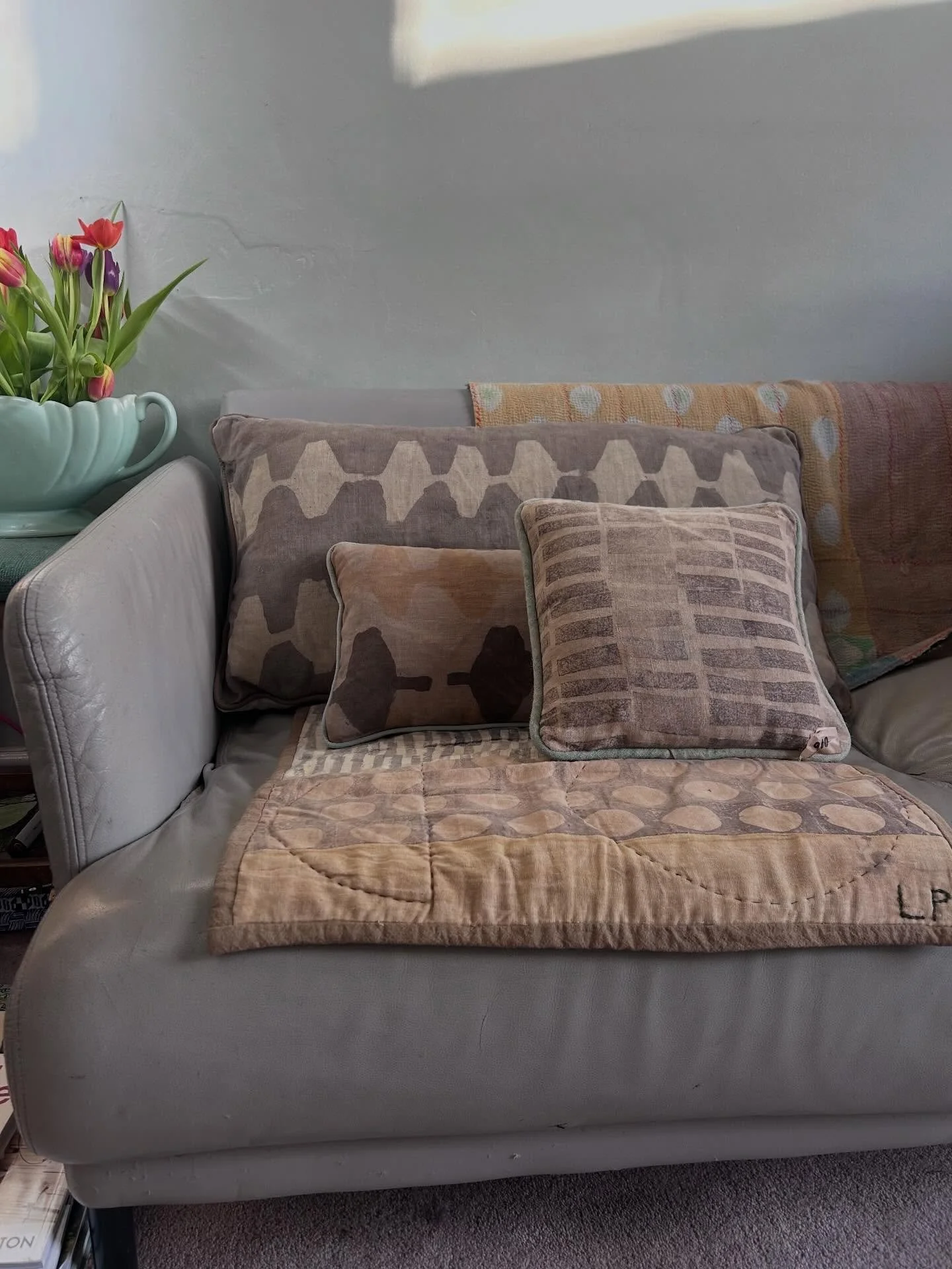 The sun is shining.
☀️

#naturalcolour 
#newmaker 
#sustainablehomes 
#naturalcolour