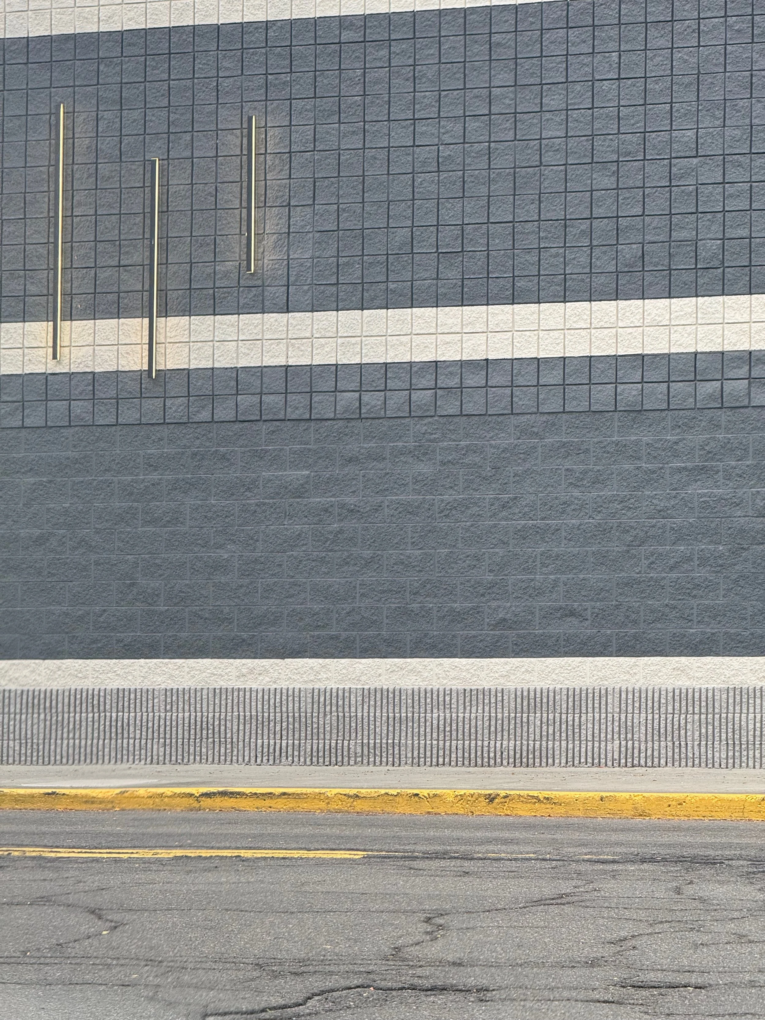 [line][iphone]wall lines.jpeg