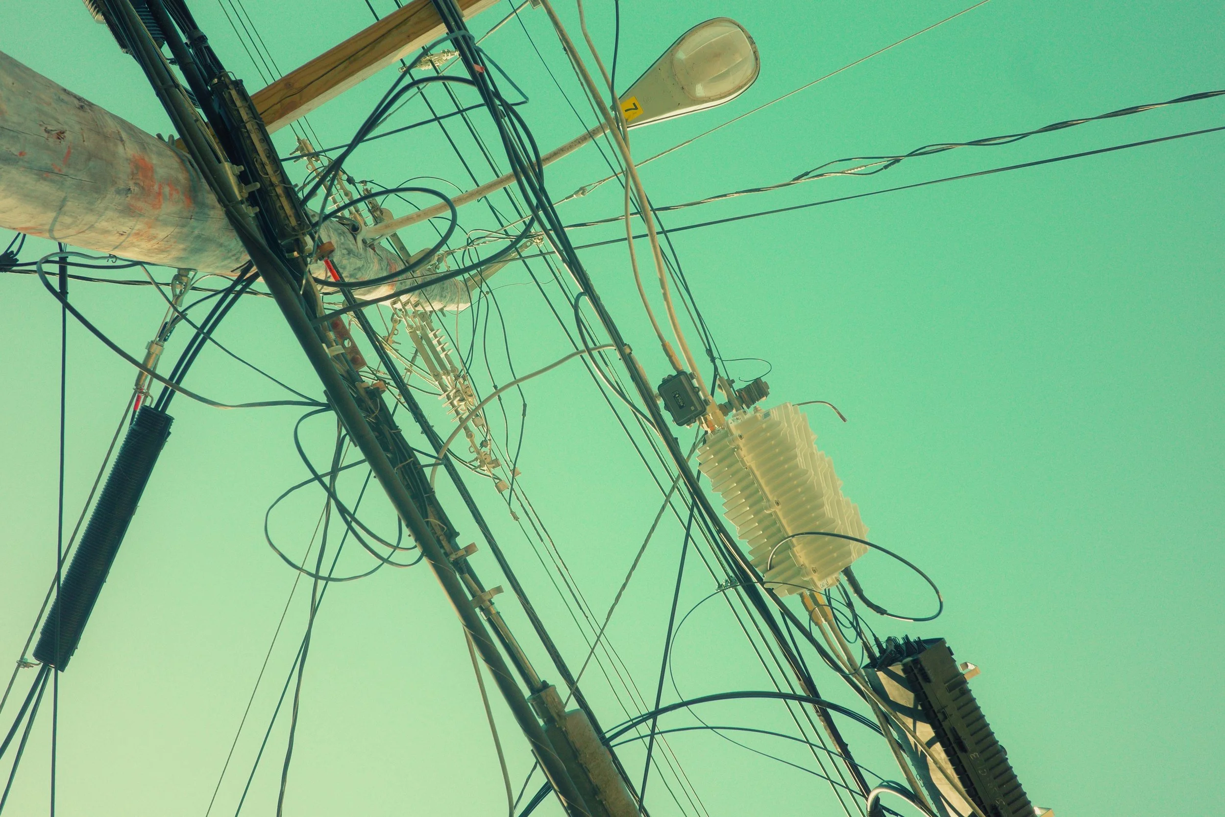 [line][ricoh][xpro]power line clutter.jpeg
