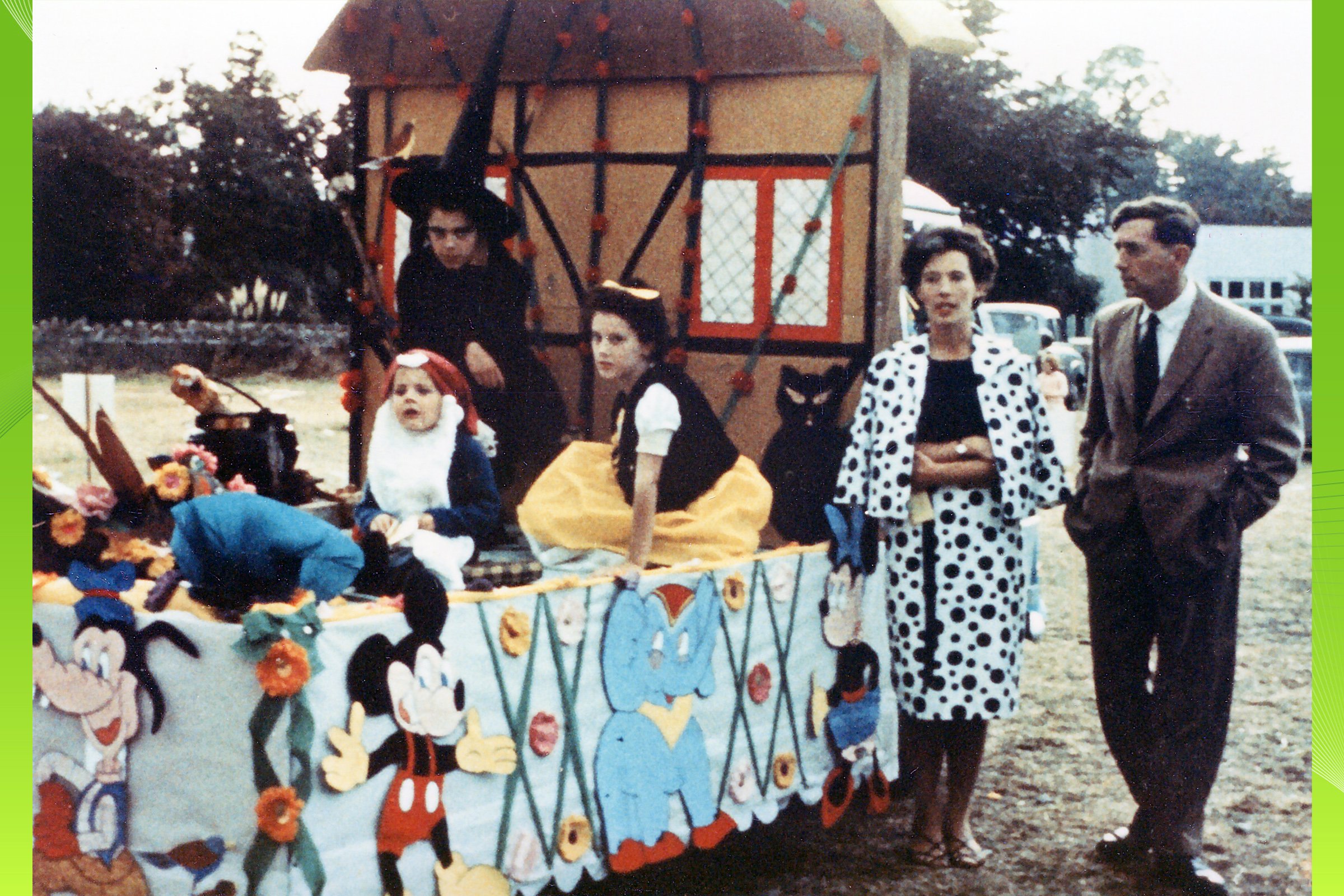 Disneyland - Pat & Bill Ellis and D Dale