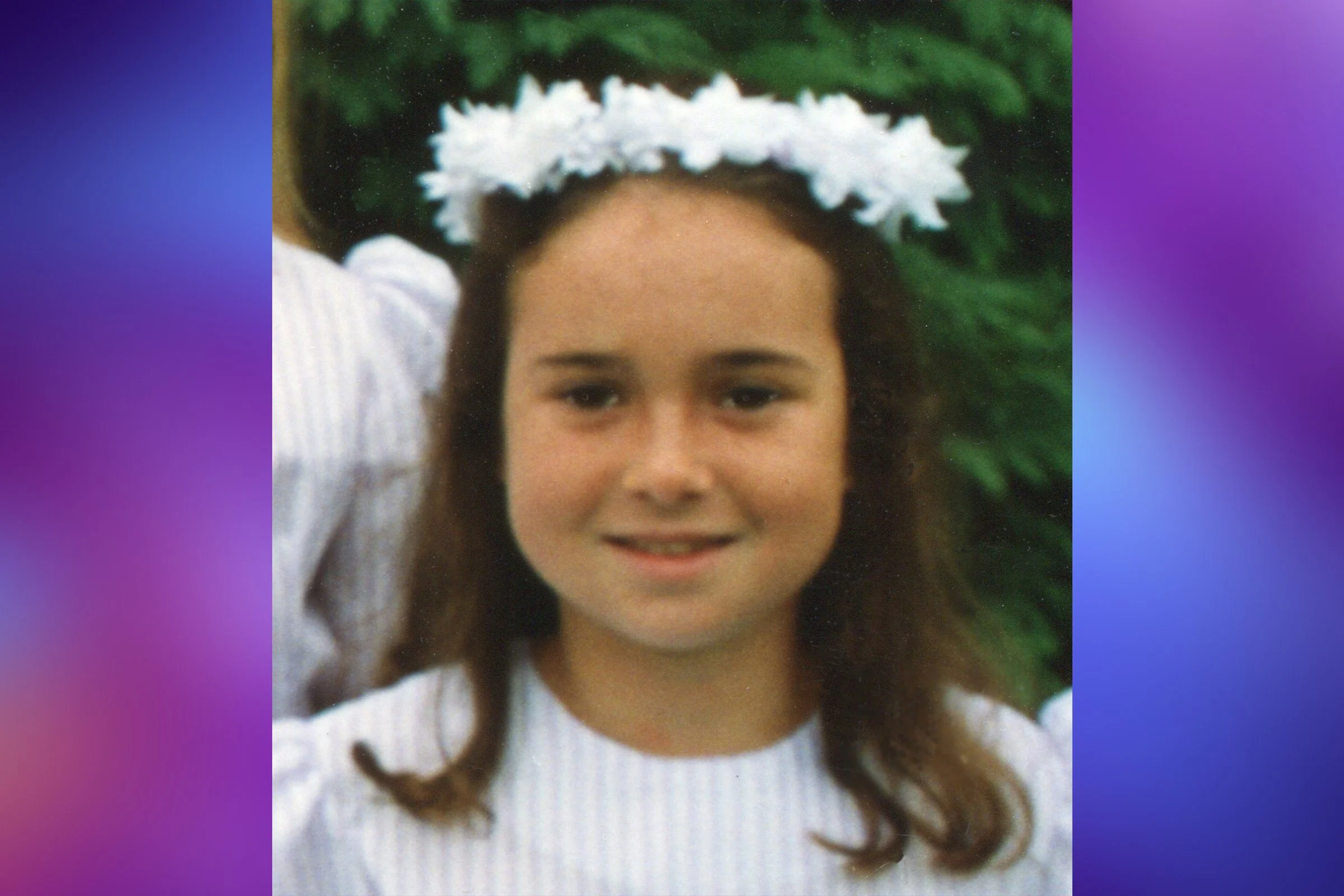 KATIE HAWKES - Children's Attendant