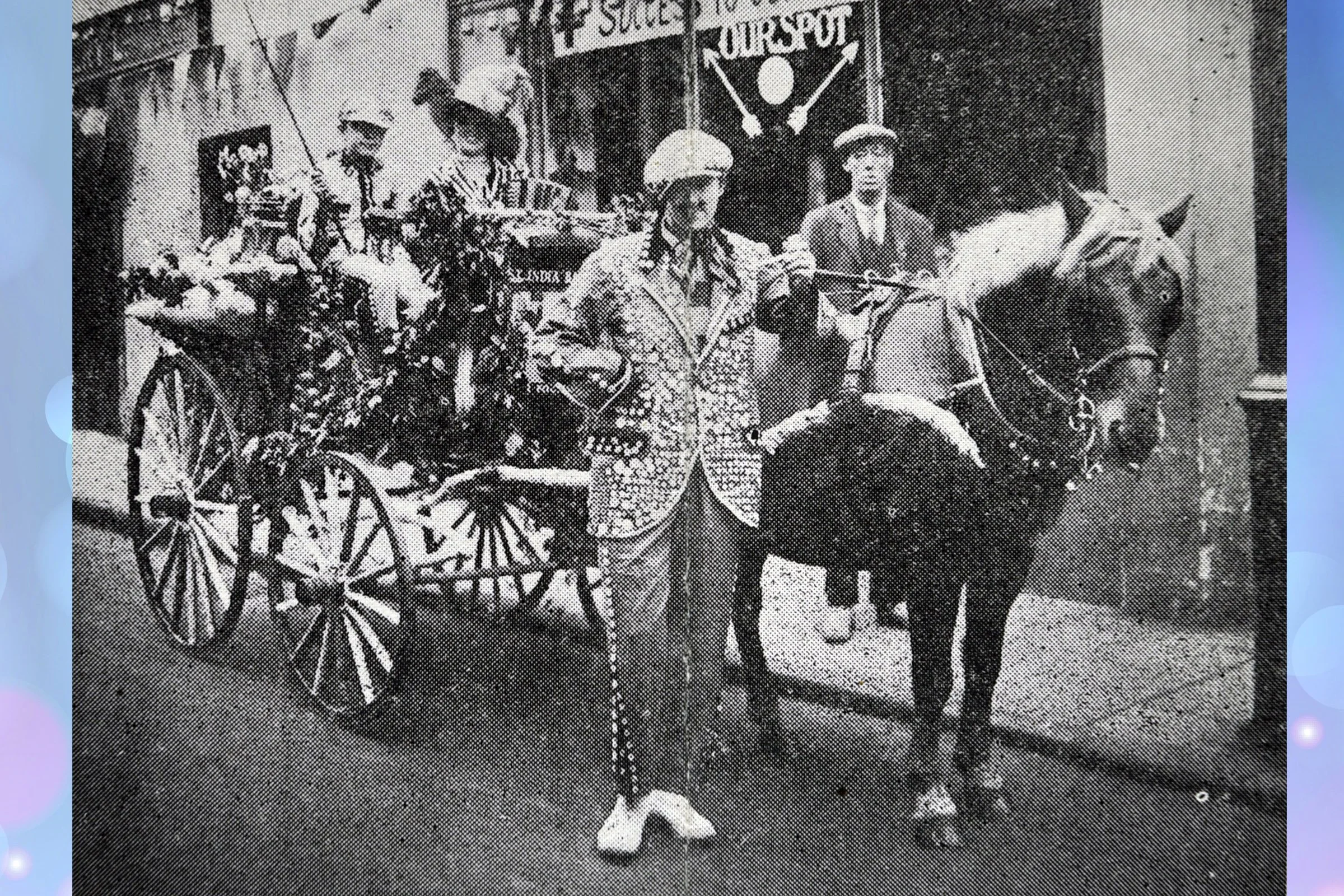  COSTER TURN OUT  Violet Smart, Elsie Adlam & Fred Smart (boy)