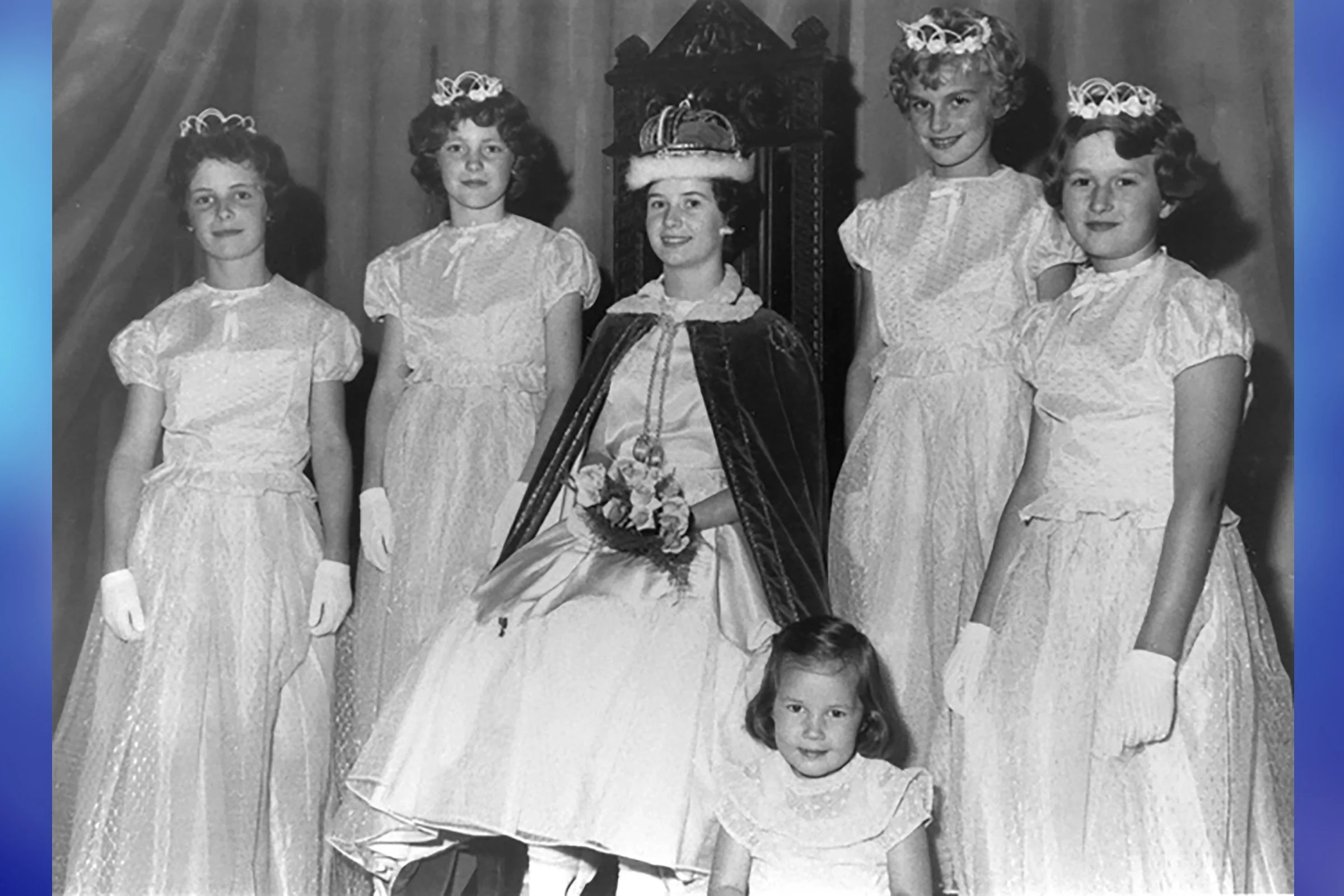  PAT ALDERMAN  CHILDREN'S QUEEN with HELEN VRANCH, SHIRLEY EDWARDS, CHRISTINE HUMPHRIES & SUSAN GROVES 1961