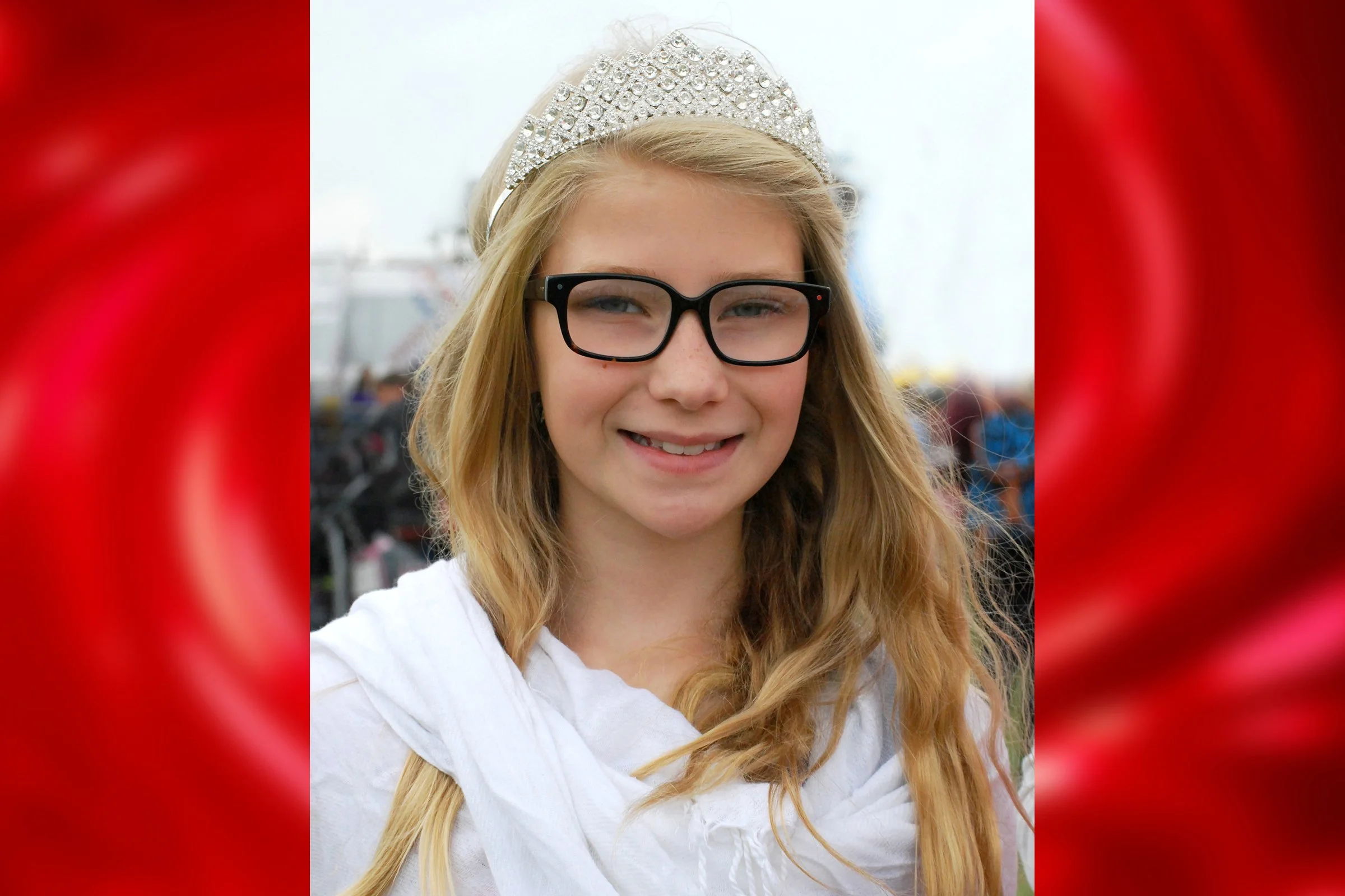 ELLA BREESE - Children's Attendant