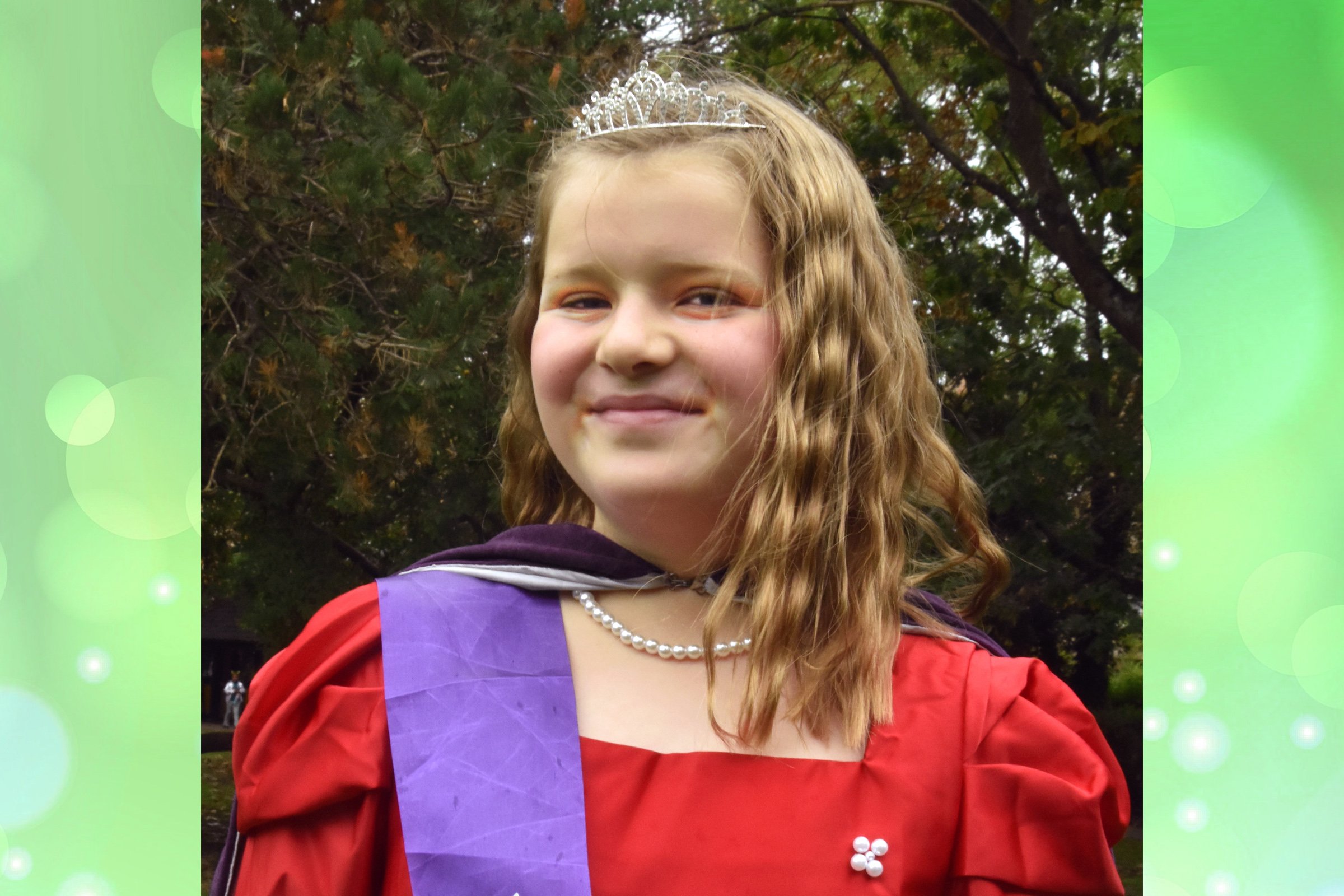 AZARIA TOOP - Princess