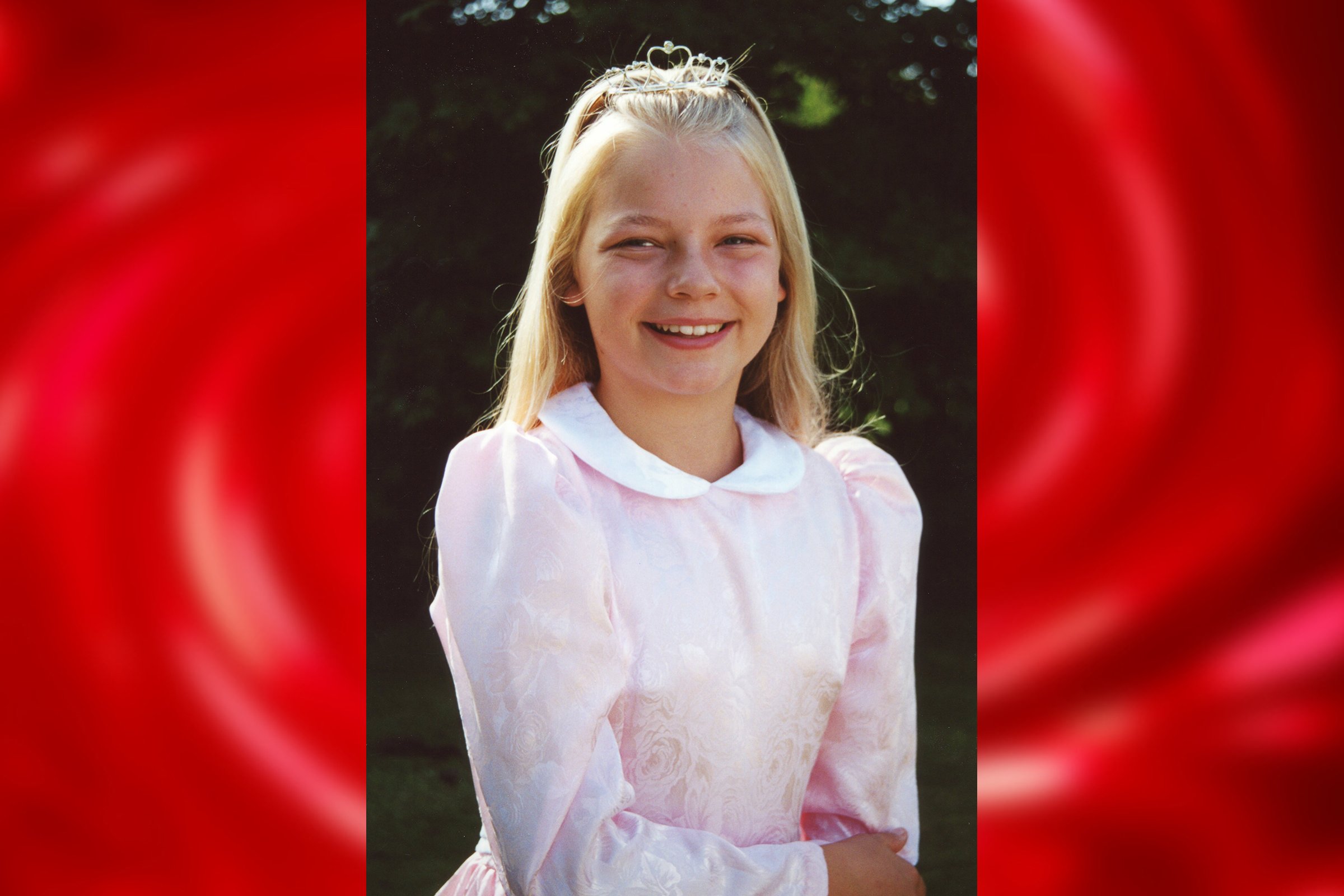 KATIE FORD - Children's Attendant