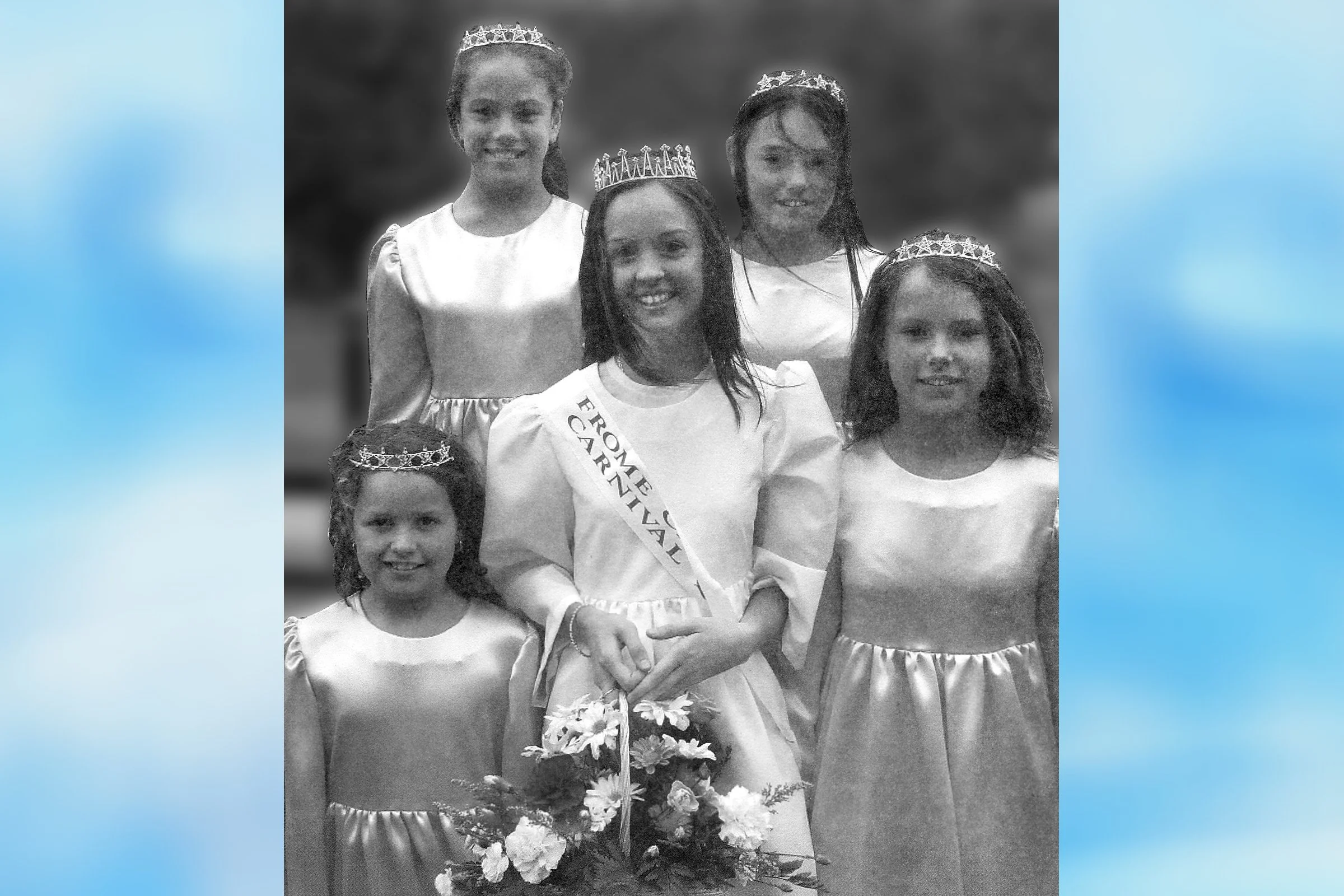  STACY  with (back) AMY REYNOLDS, ALISHA TURTON, (front) CHLOE GULLOCK, SHENELLE DREW