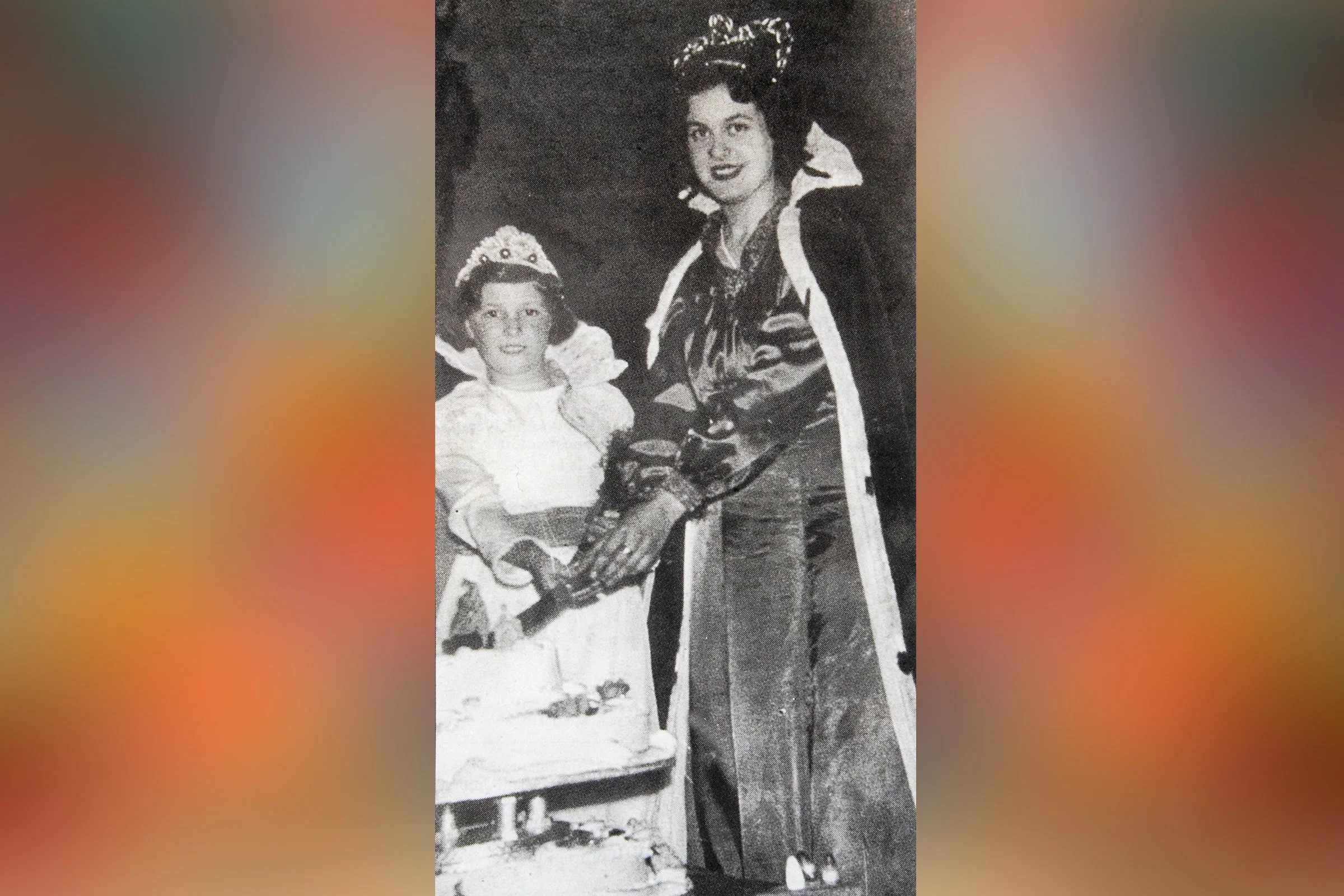  GWENDOLEN  with Children's Queen  VERONICA BARNES  1938