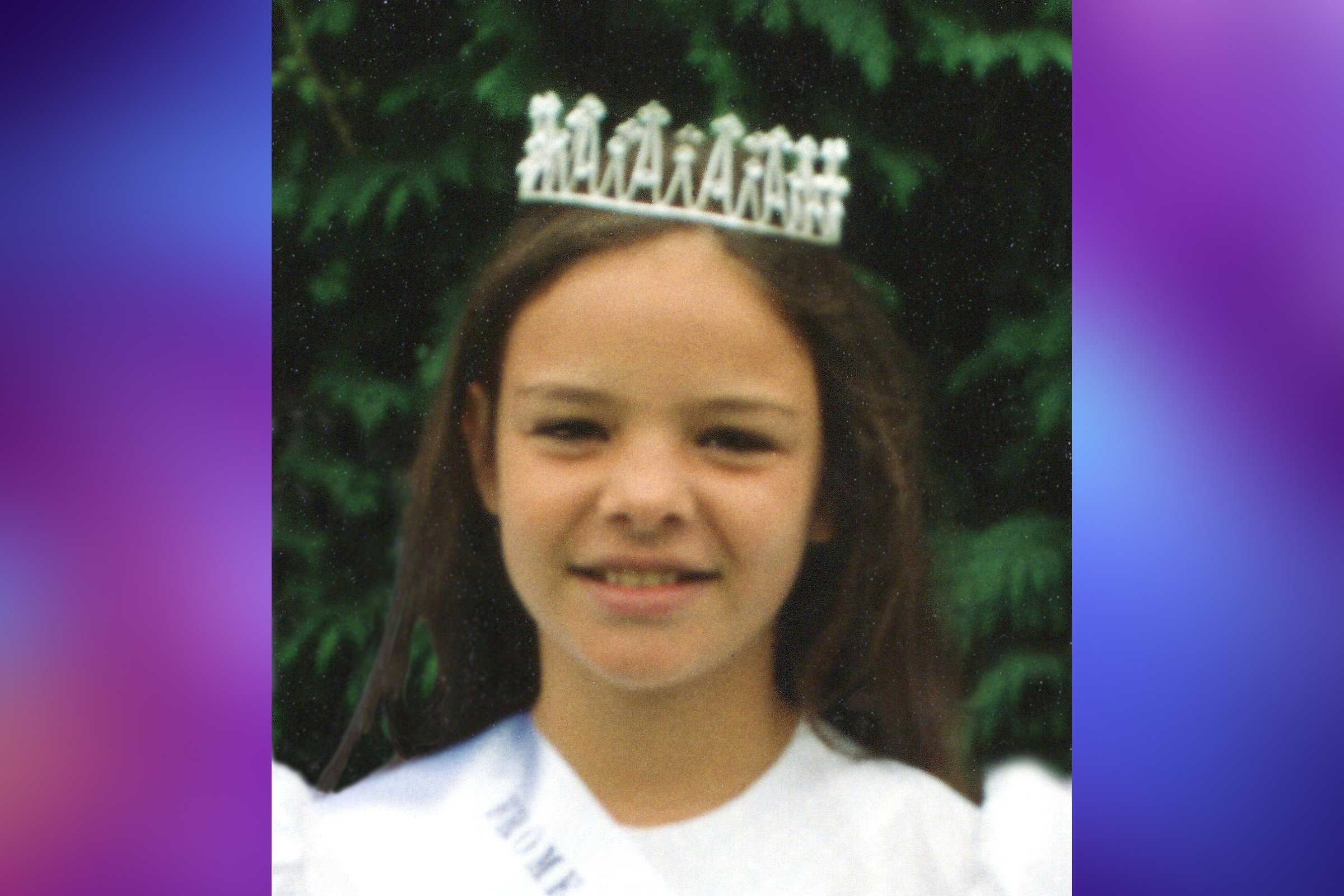  LINDSEY WELLS  - CHILDREN'S QUEEN